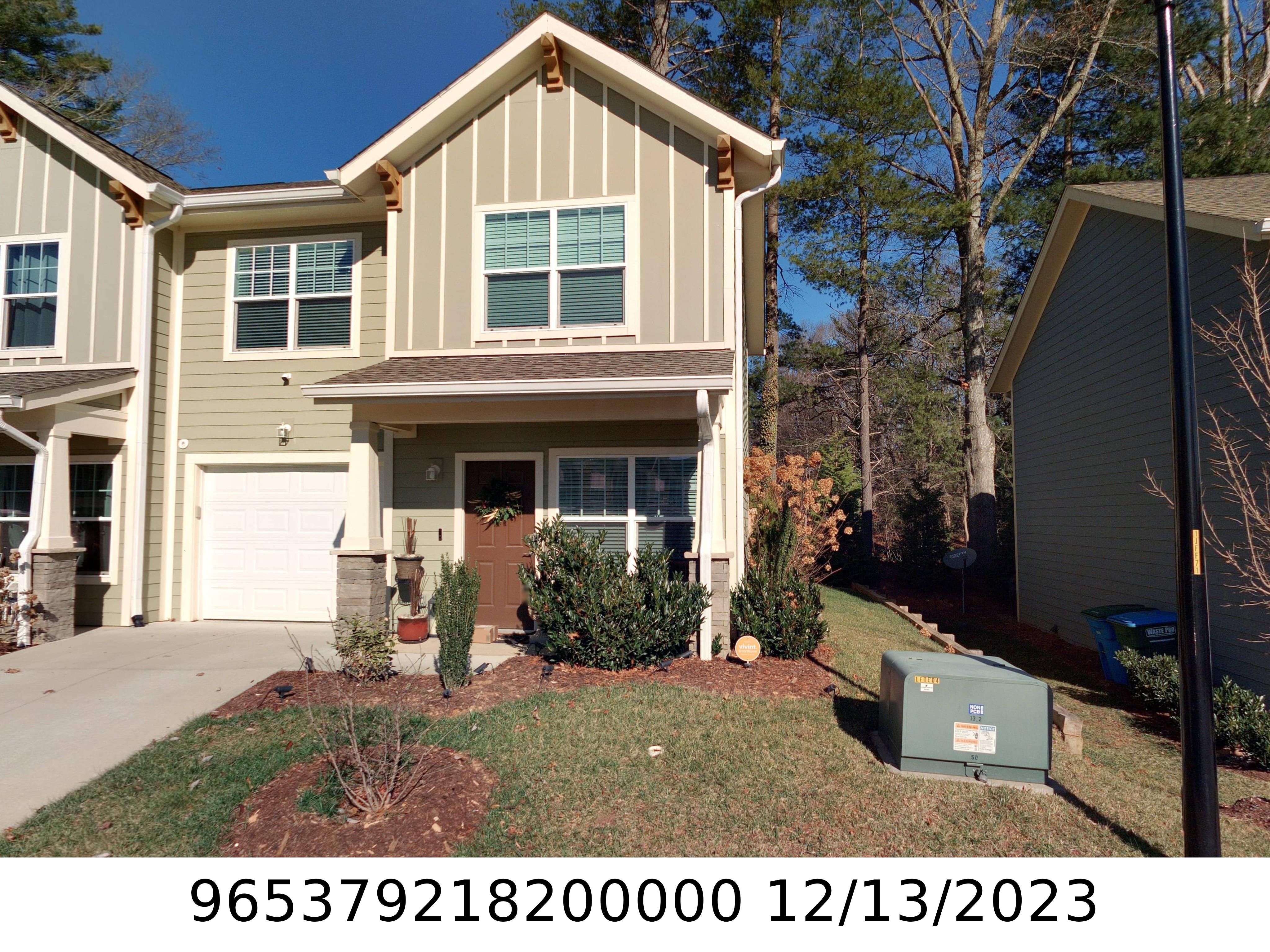 A picture of the property located at 1011 BALDWIN COMMONS DR, ARDEN NC 28704.