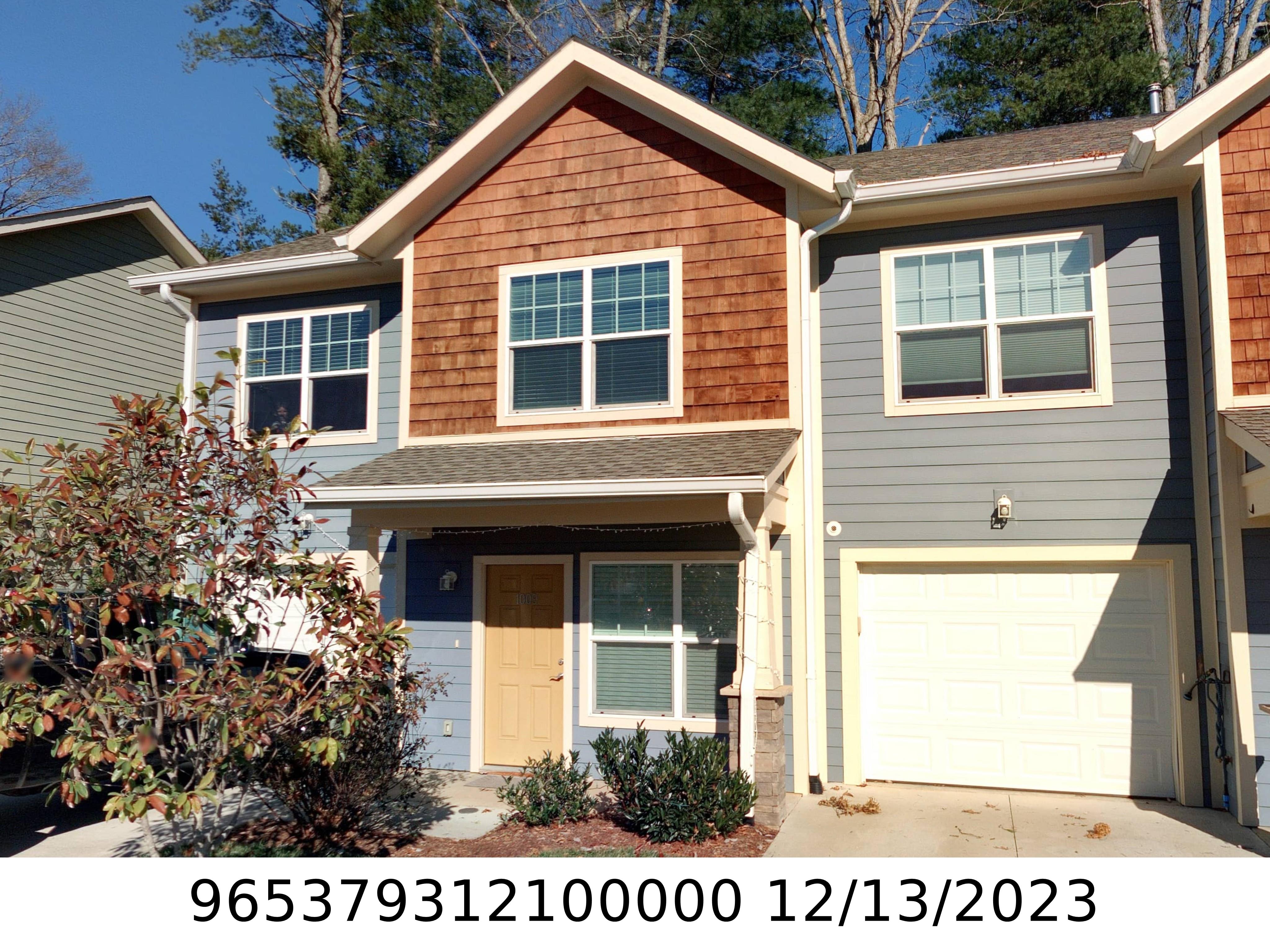 A picture of the property located at 1009 BALDWIN COMMONS DR, ARDEN NC 28704.