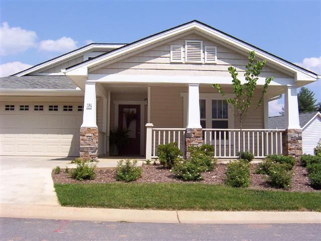 A picture of the property located at 62 SUNVIEW CIR, ARDEN NC 28704.