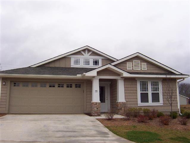 A picture of the property located at 22 SUNVIEW CIR, ARDEN NC 28704.