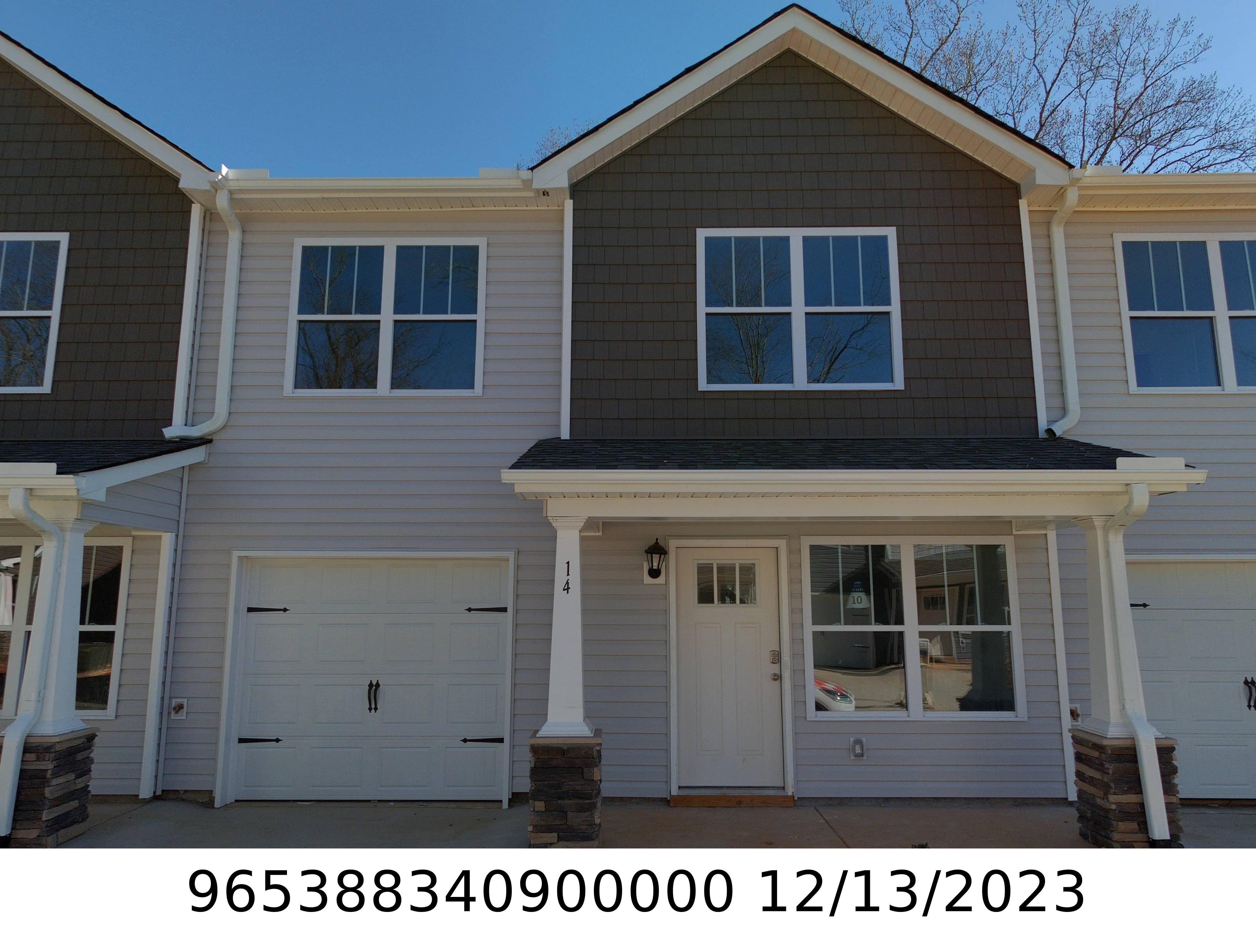 A picture of the property located at 14 VIRGINIA COMMONS DR, ARDEN NC 28704.