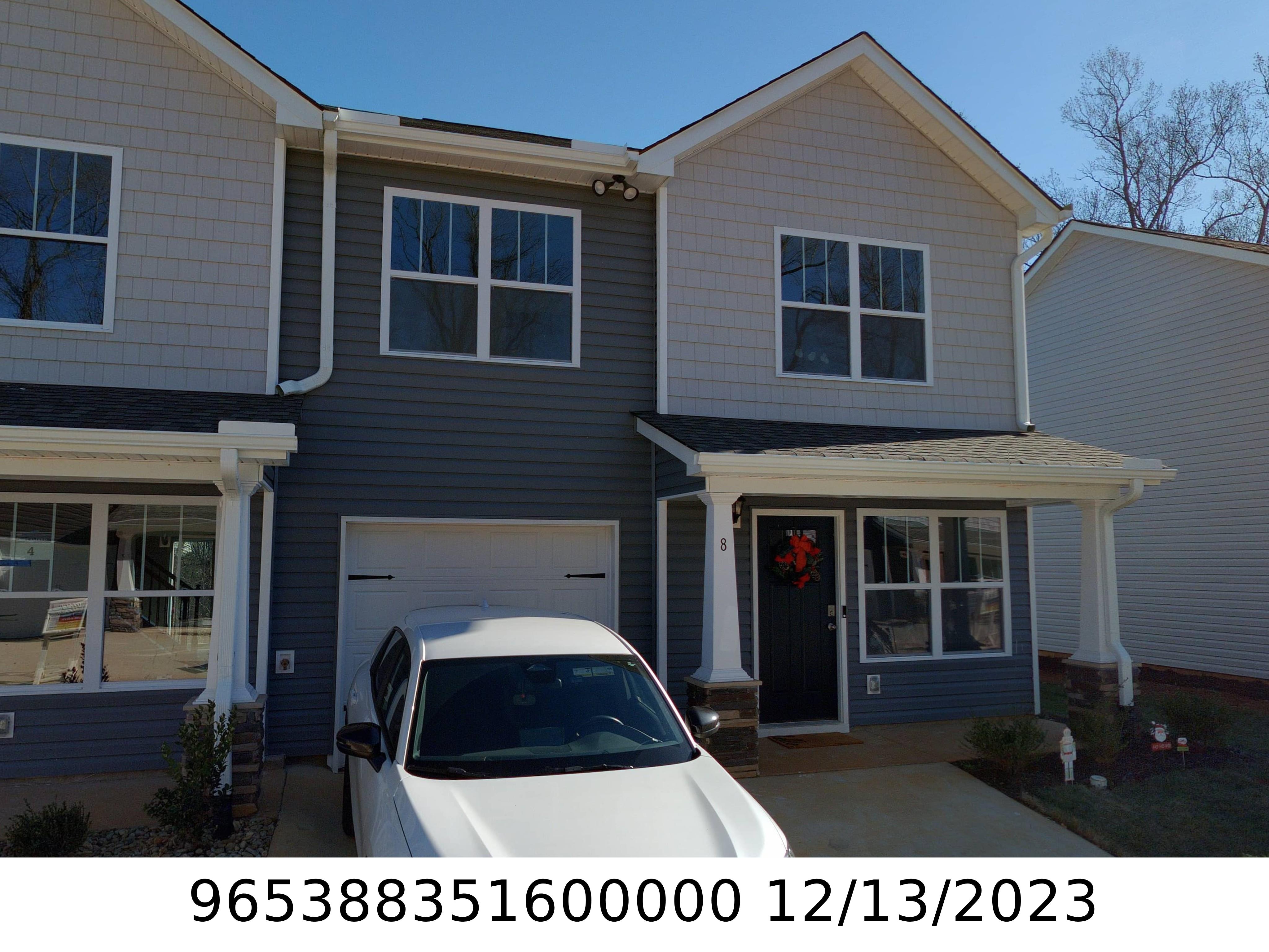 A picture of the property located at 8 VIRGINIA COMMONS DR, ARDEN NC 28704.