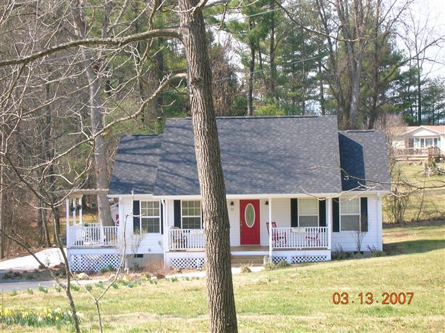 A picture of the property located at 21 MALLORY LN, ARDEN NC 28704.