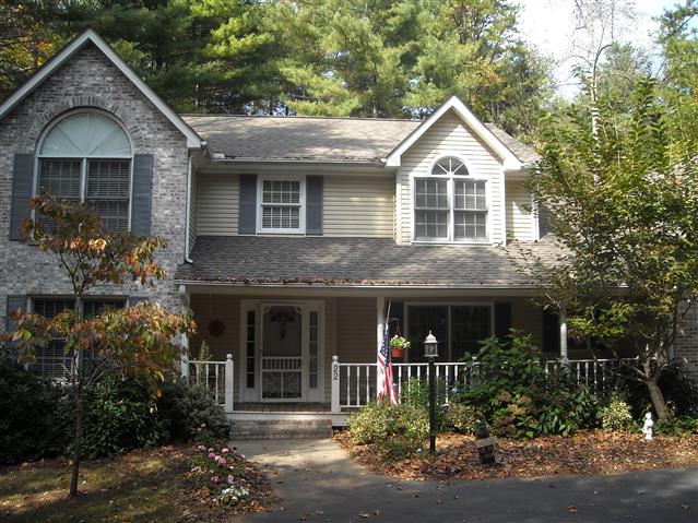 A picture of the property located at 22 MEADOWS CIR, ARDEN NC 28704.