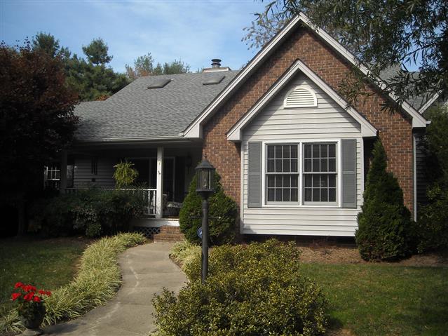 A picture of the property located at 7 MEADOWS CIR, ARDEN NC 28704.