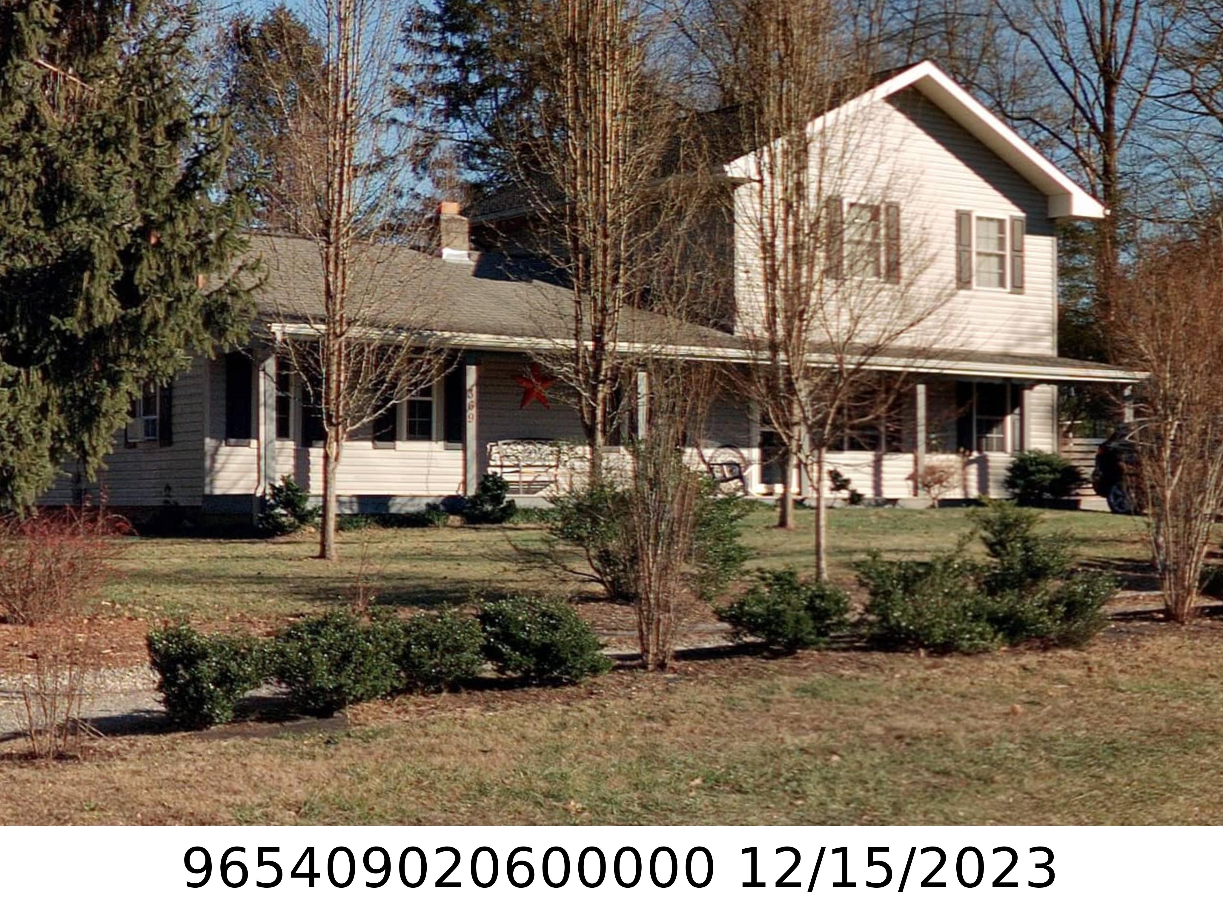 A picture of the property located at 36 MAPLE LN, ARDEN NC 28704.