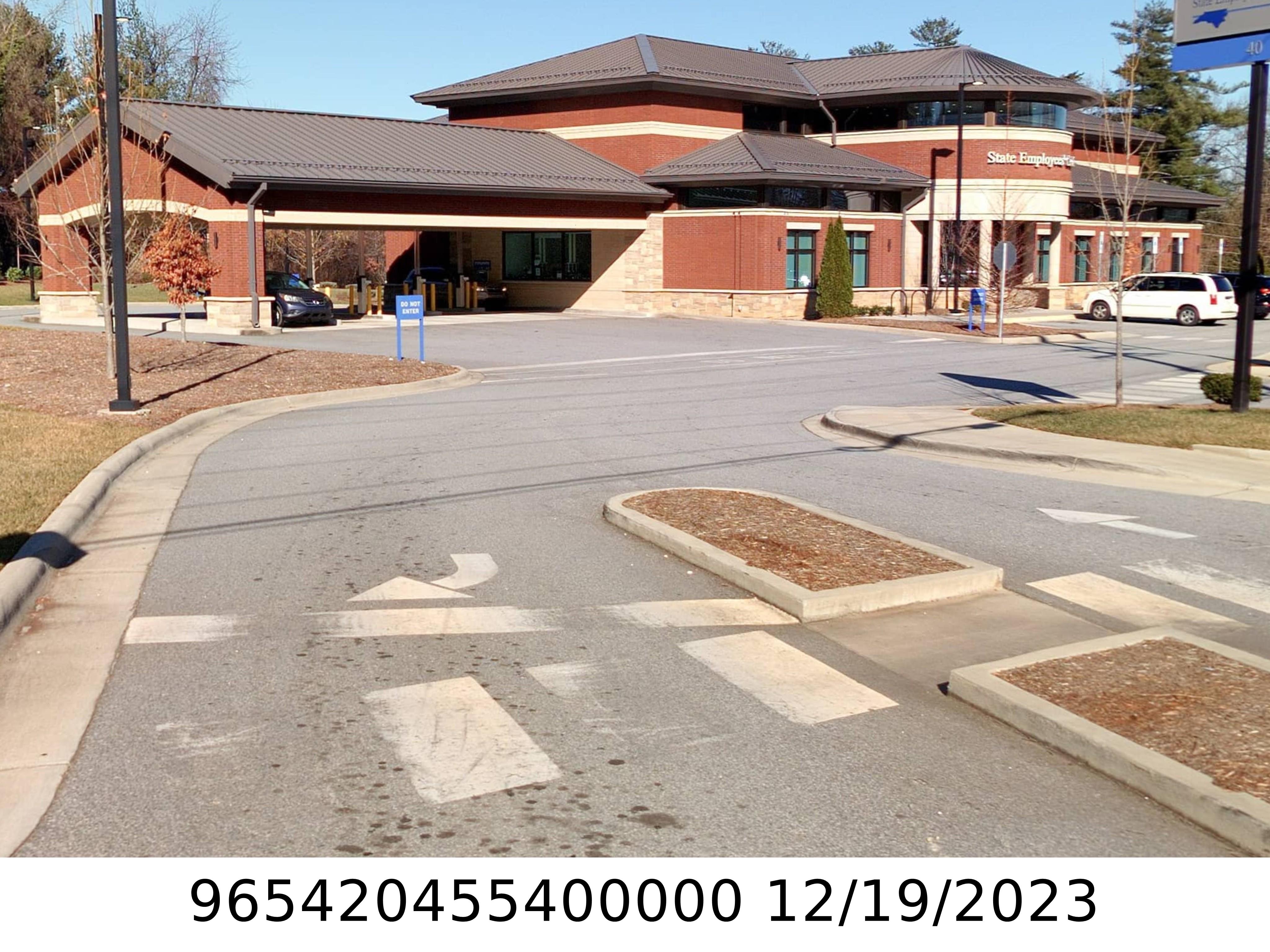 A picture of the property located at 40 AIRPORT RD, ARDEN NC 28704.