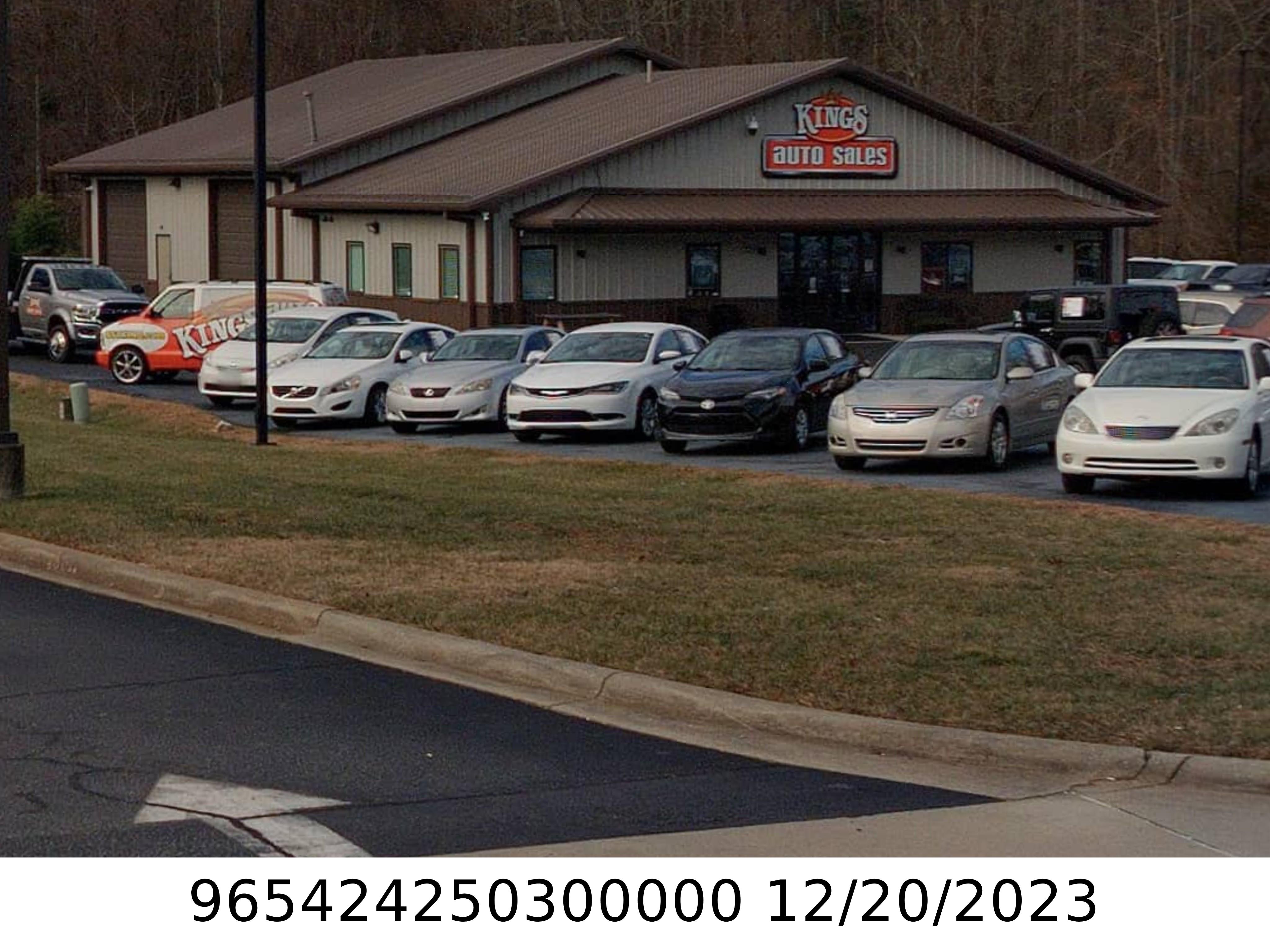 A picture of the property located at 2301 HENDERSONVILLE RD, ARDEN NC 28704.