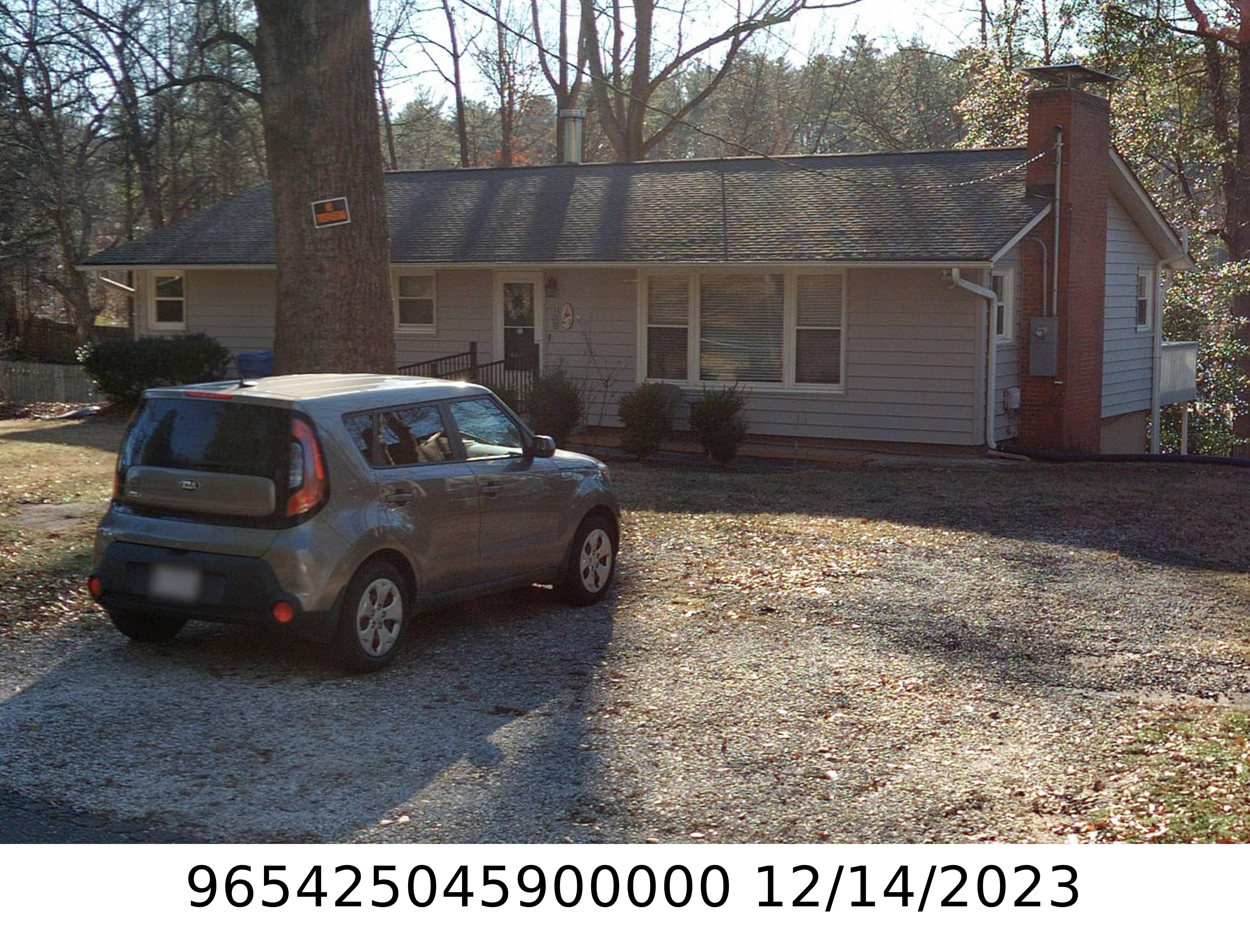A picture of the property located at 138 BLAKE DR, ARDEN NC 28704.