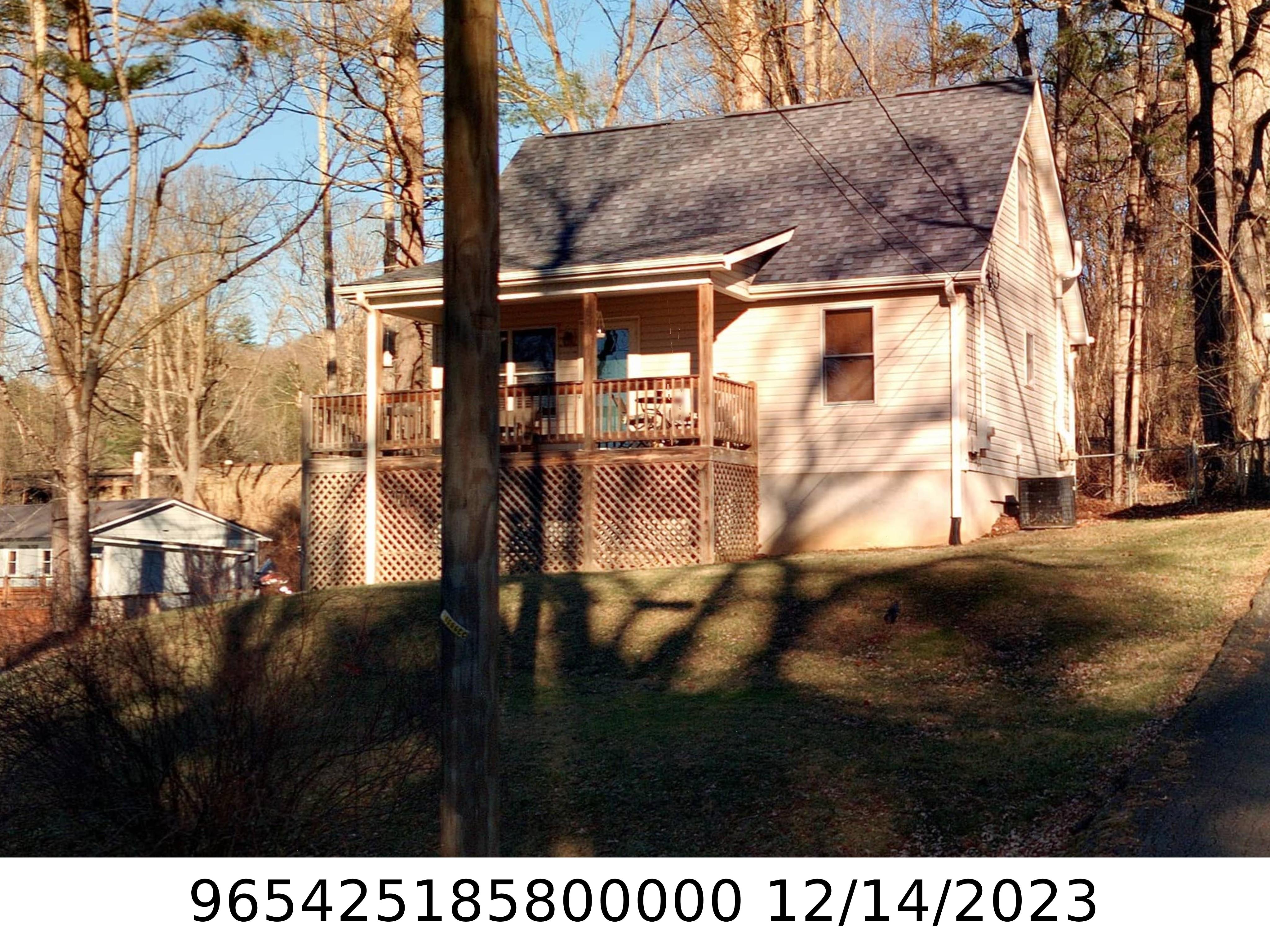 A picture of the property located at 111 BLAKE DR, ARDEN NC 28704.