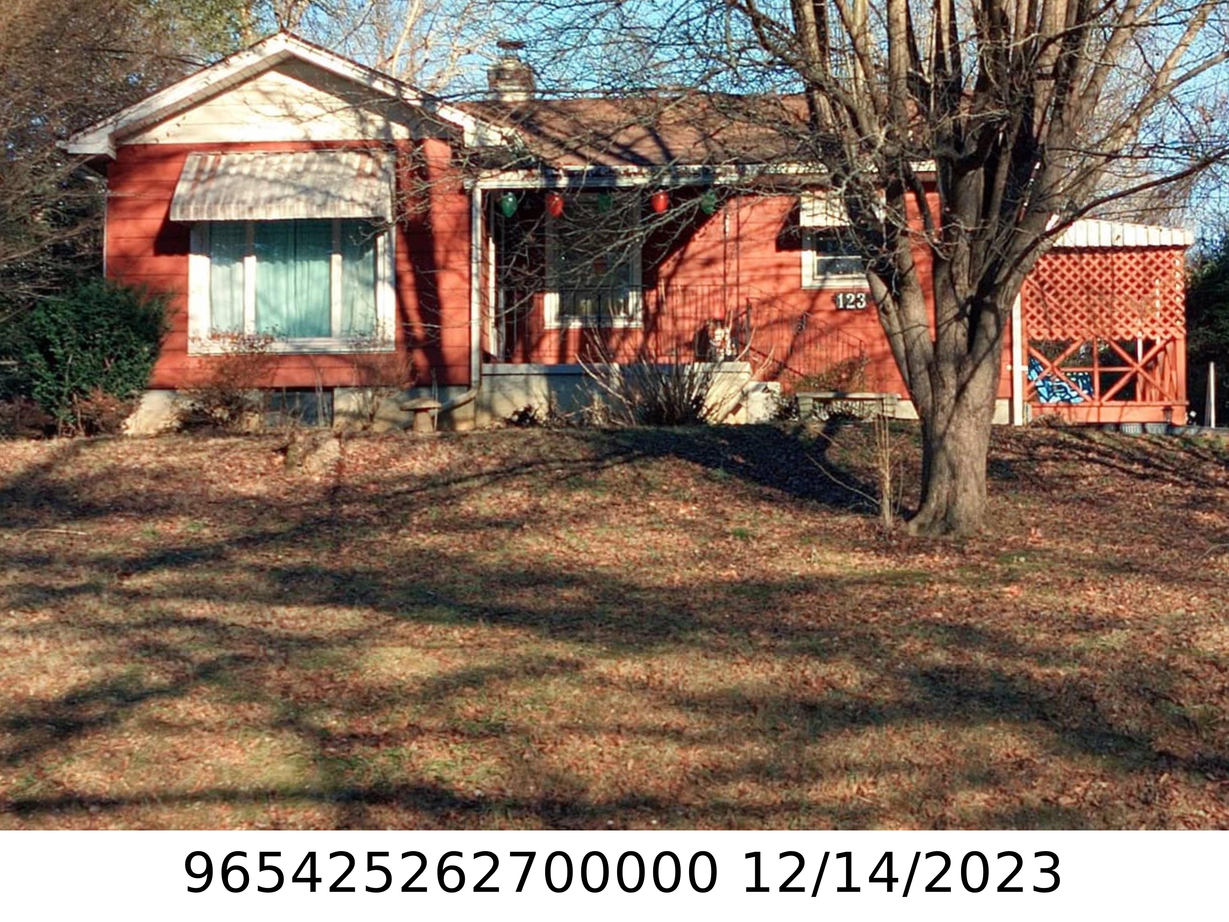 A picture of the property located at 123 BLAKE DR, ARDEN NC 28704.