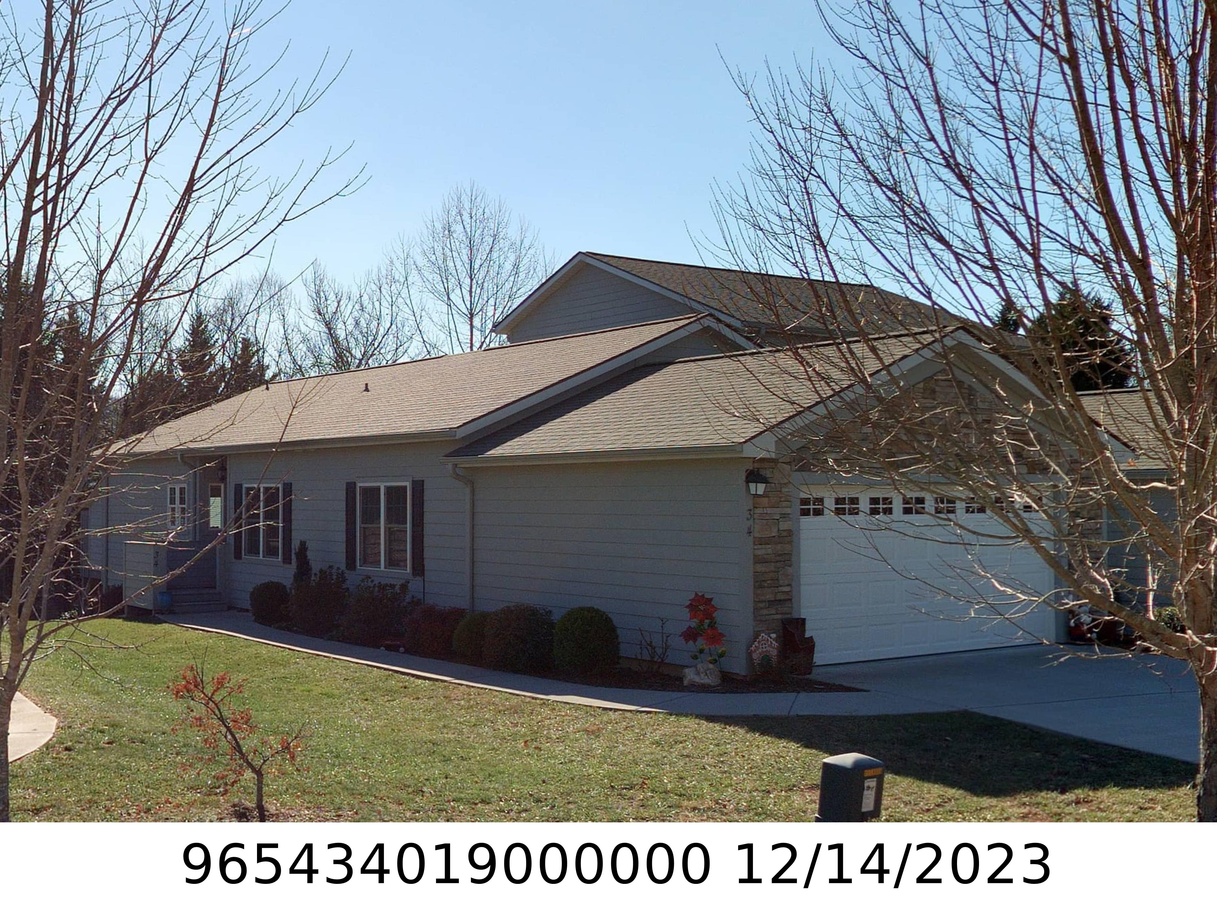 A picture of the property located at 34 HOLIDAY DR, ARDEN NC 28704.