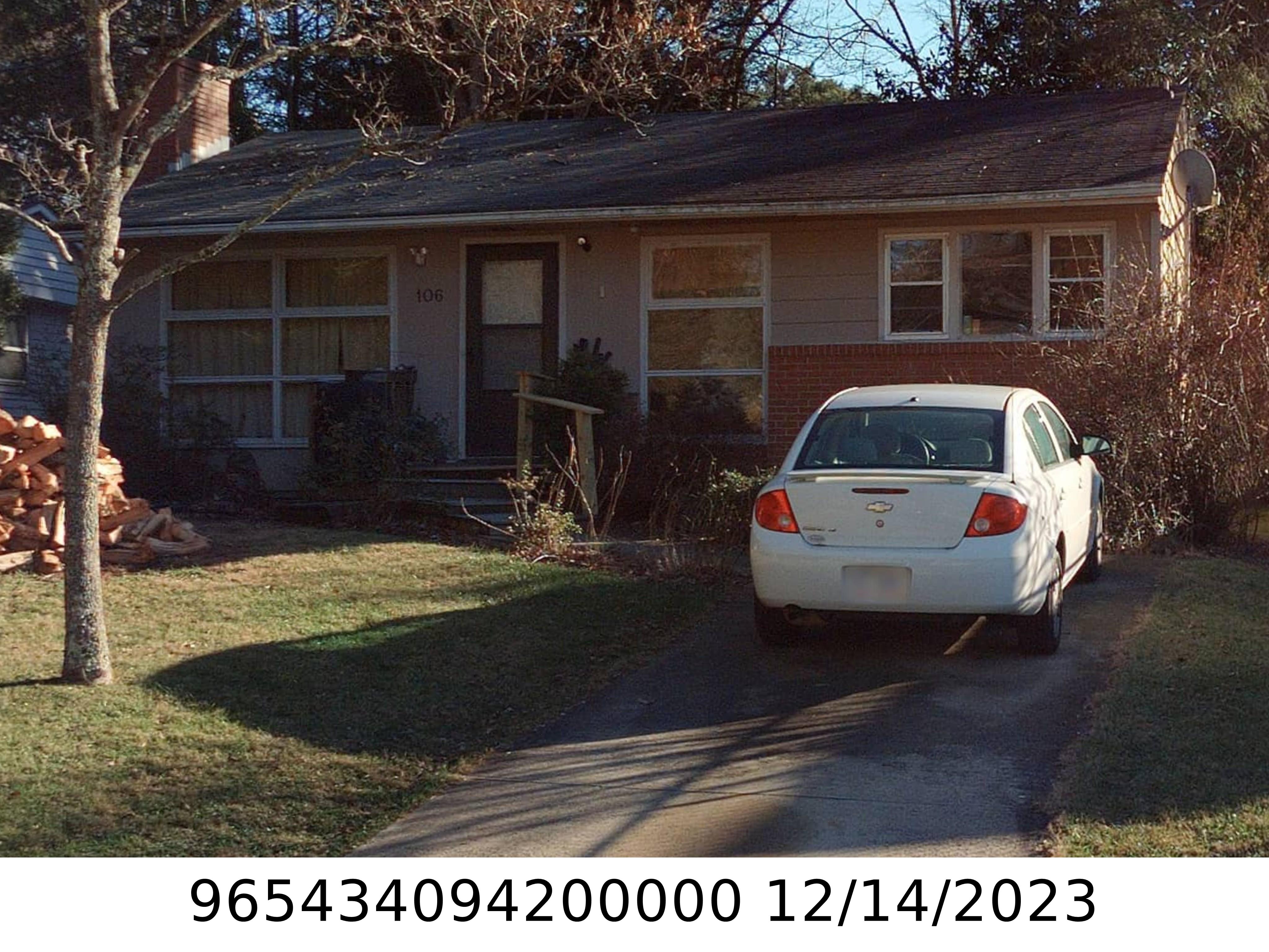 A picture of the property located at 106 CEDAR LN, ARDEN NC 28704.