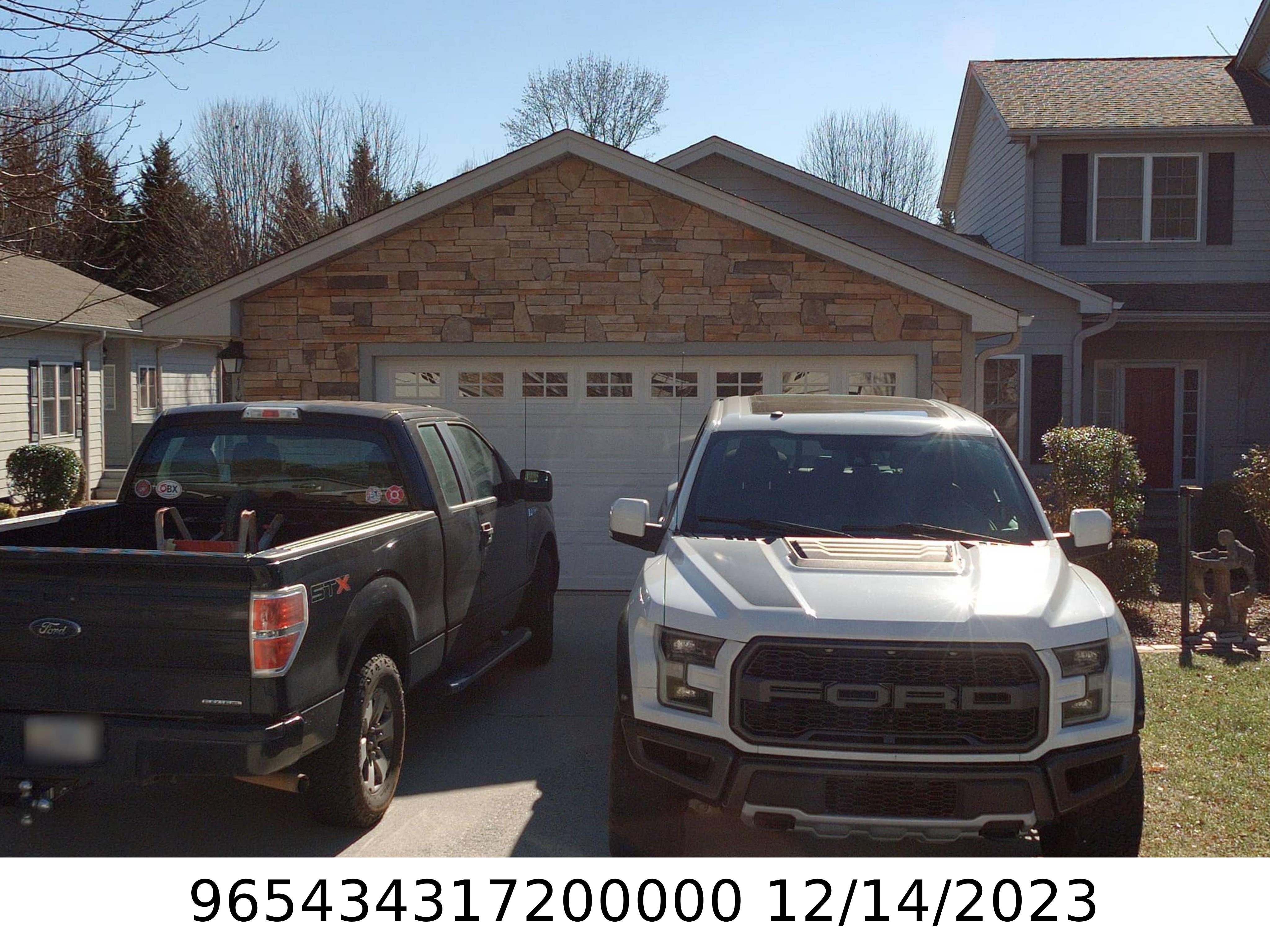 A picture of the property located at 18 HOLIDAY DR, ARDEN NC 28704.
