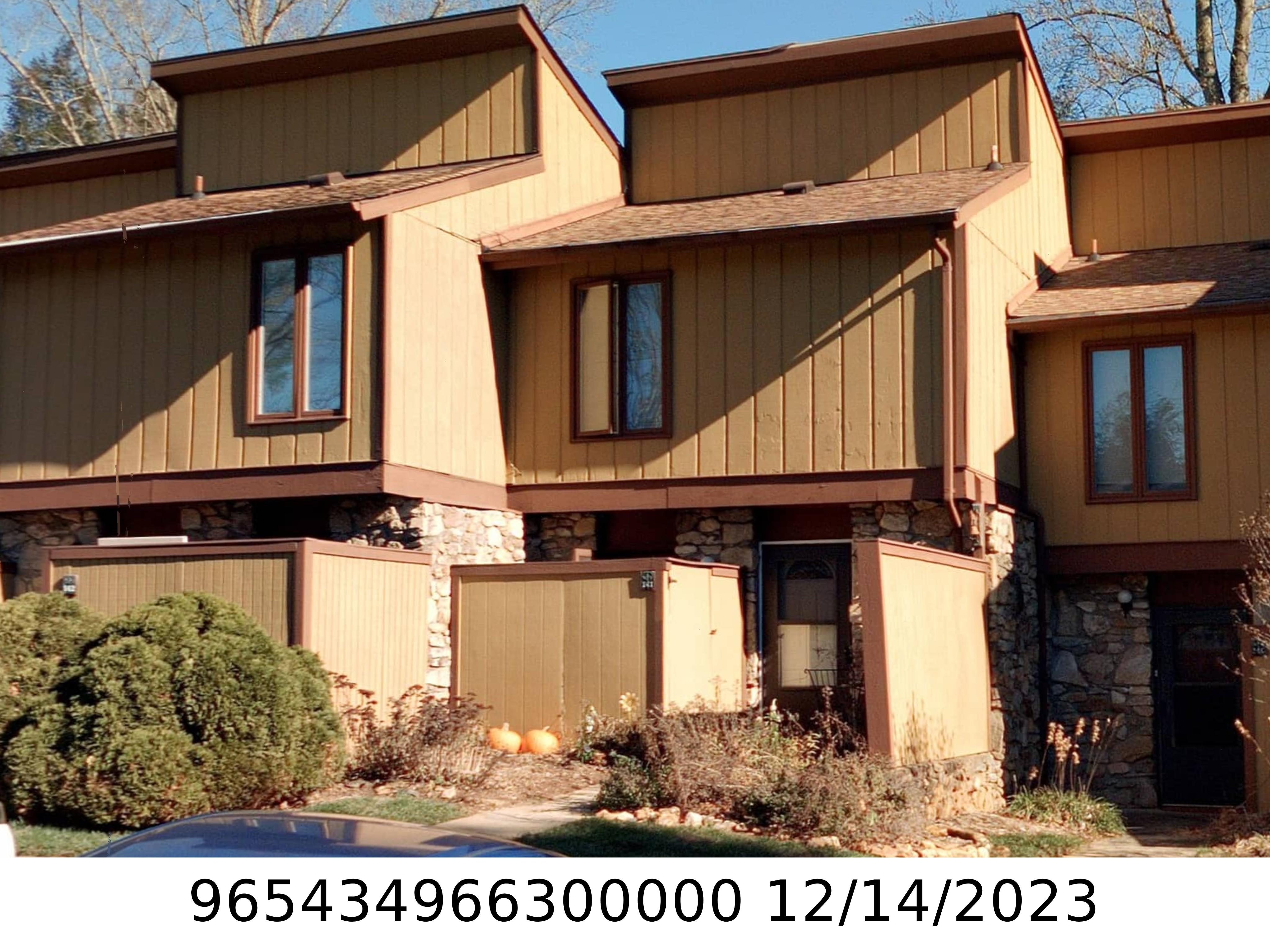 A picture of the property located at 141 COLONY DR, ARDEN NC 28704.