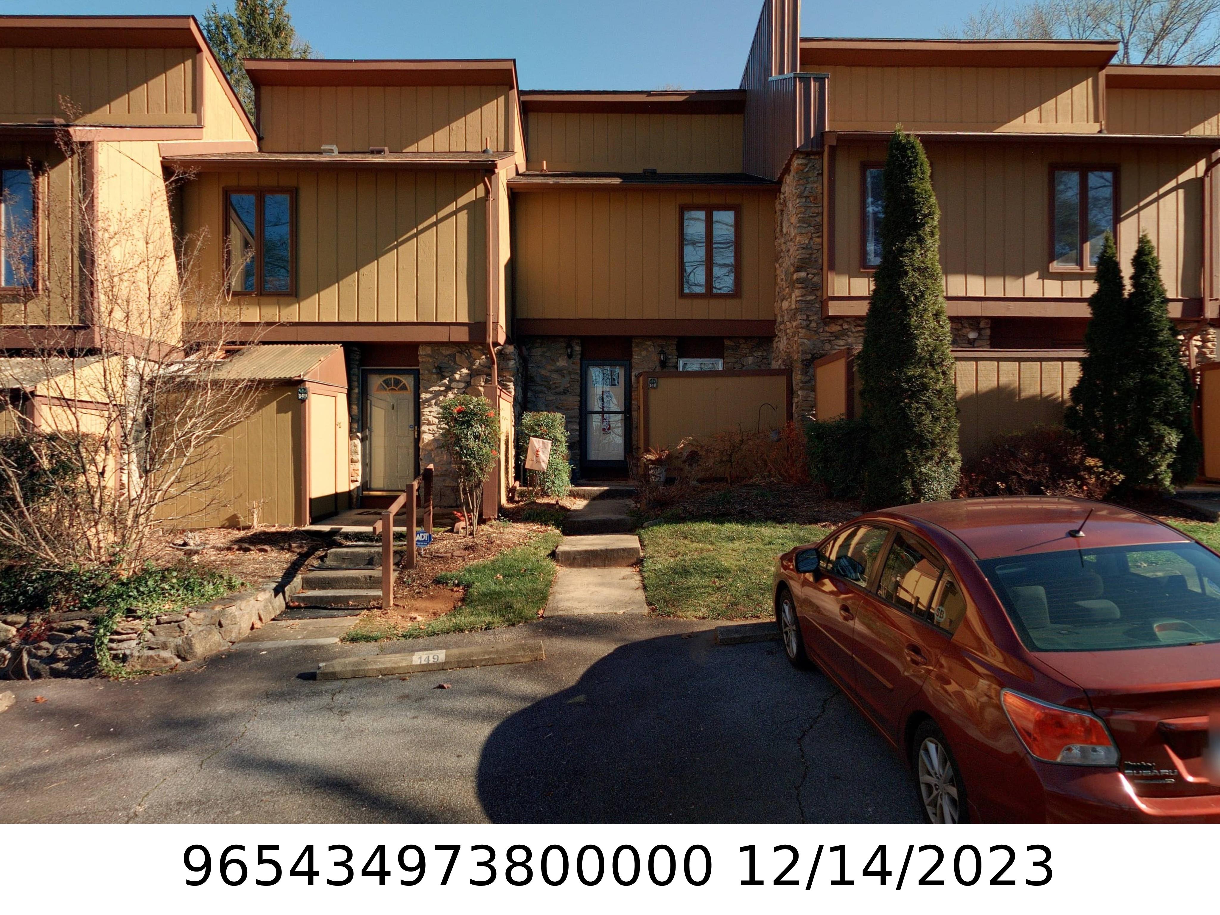 A picture of the property located at 148 COLONY DR, ARDEN NC 28704.