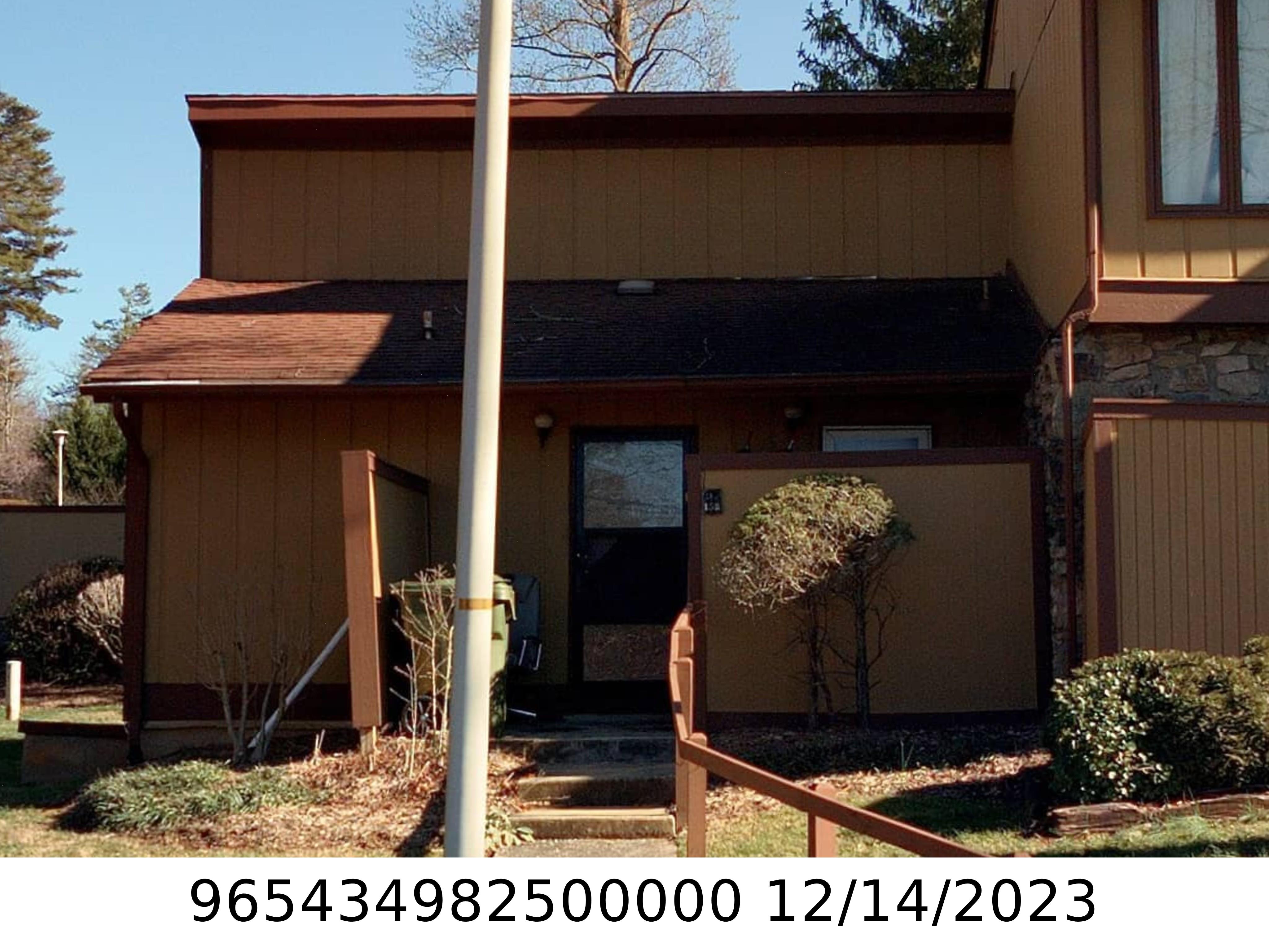 A picture of the property located at 152 COLONY DR, ARDEN NC 28704.