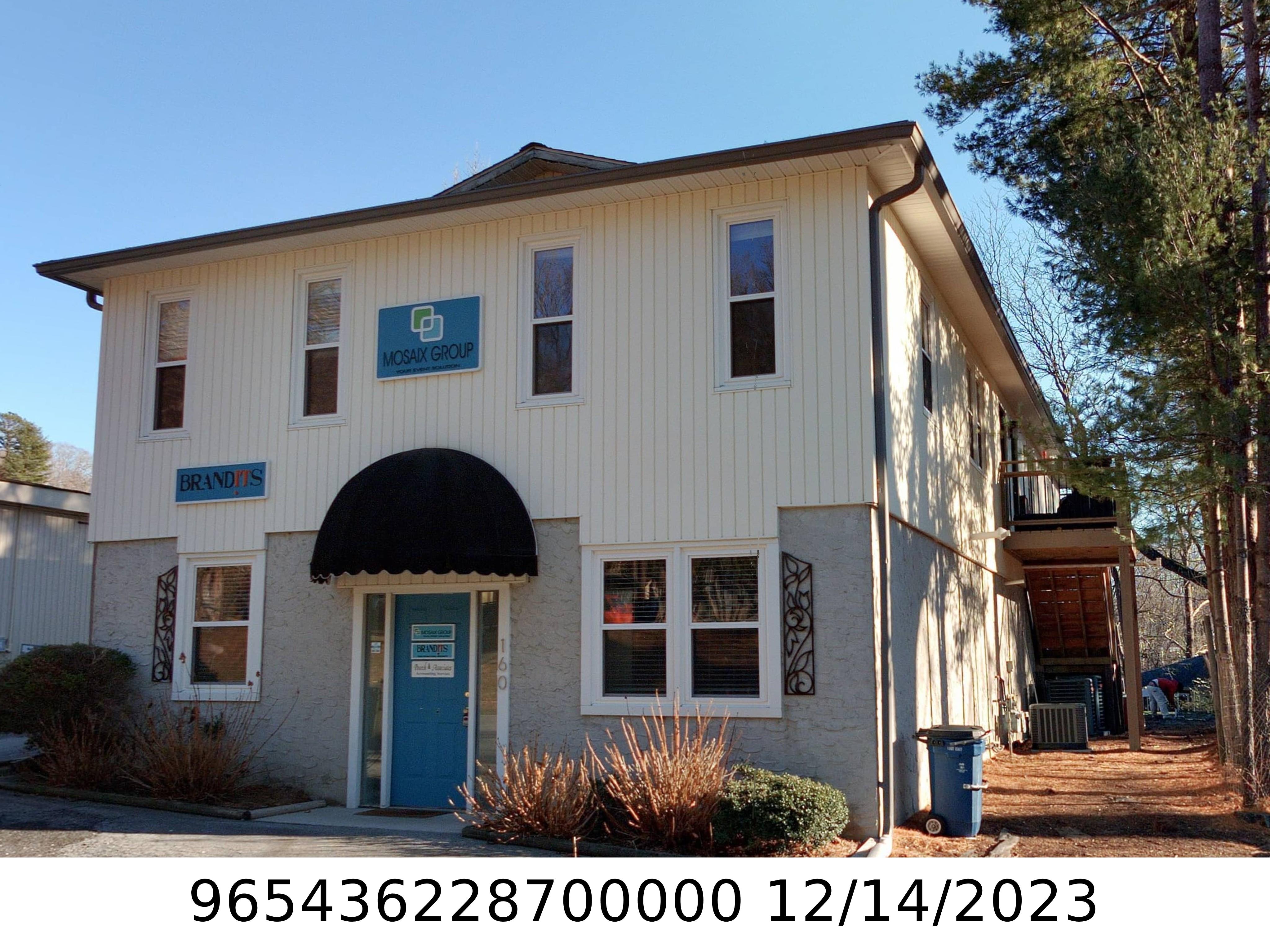 A picture of the property located at 160 ROYAL PINES DR, ARDEN NC 28704.