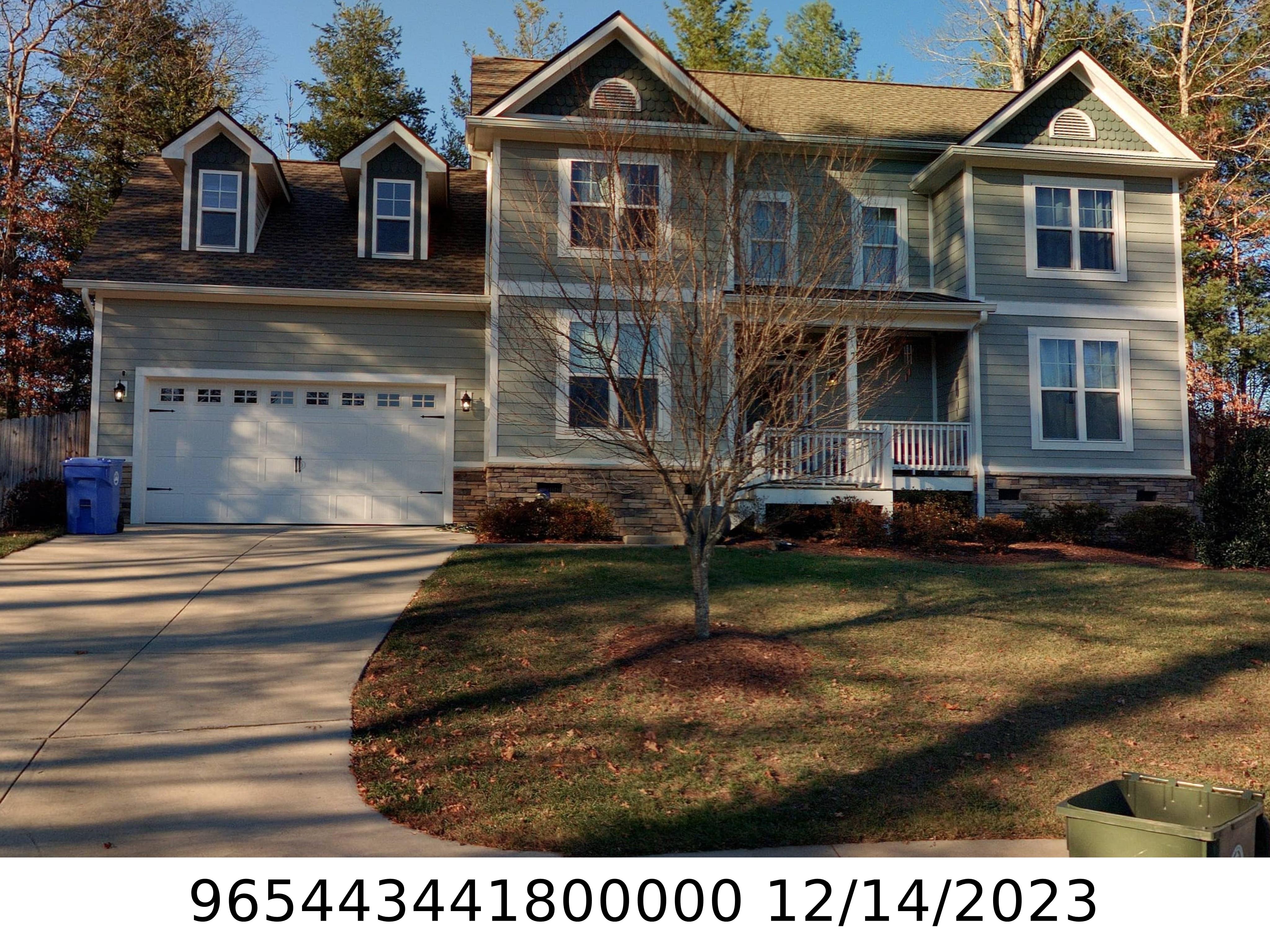 A picture of the property located at 7 AYR CT, ARDEN NC 28704.