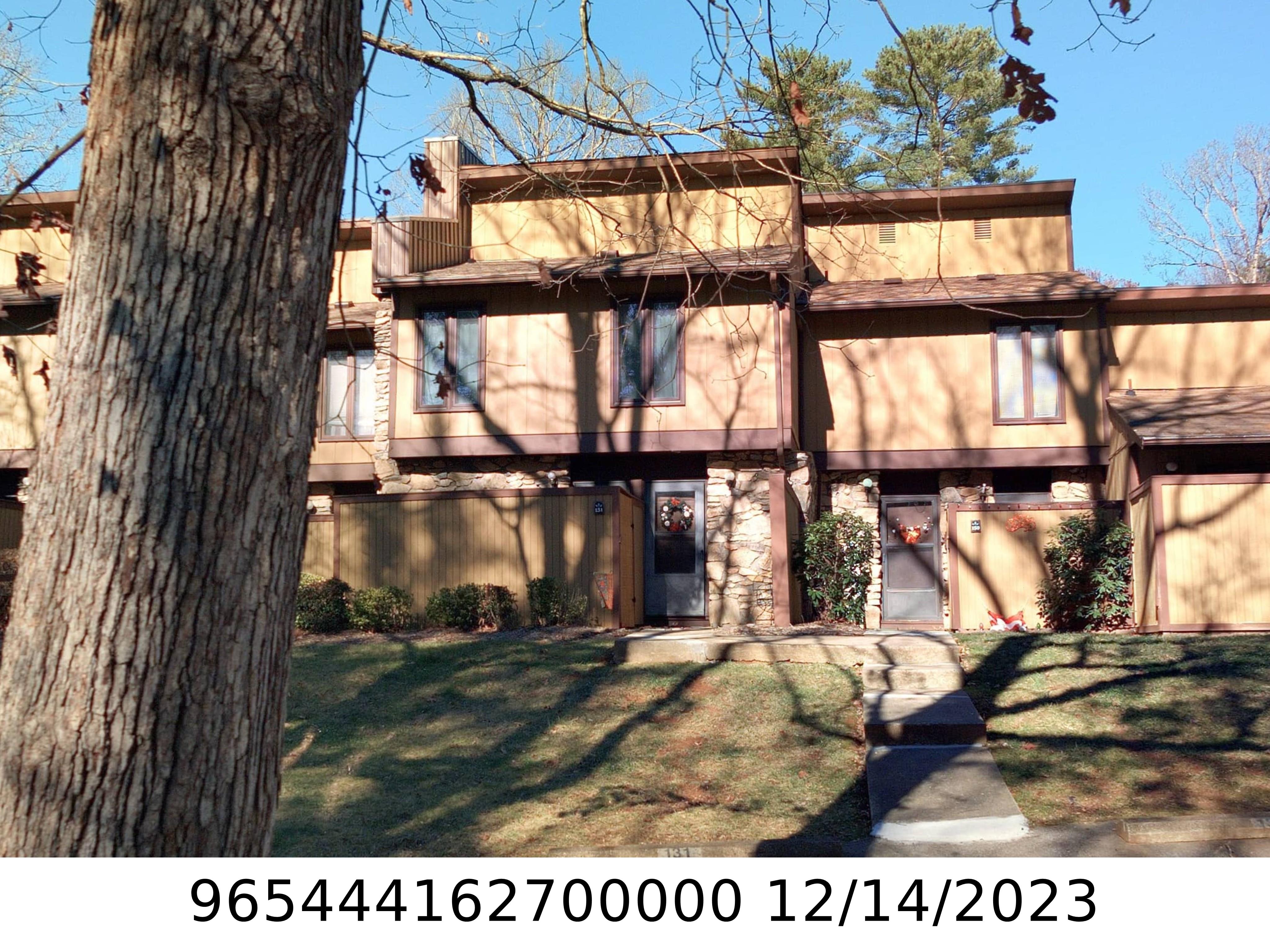 A picture of the property located at 131 COLONY DR, ARDEN NC 28704.