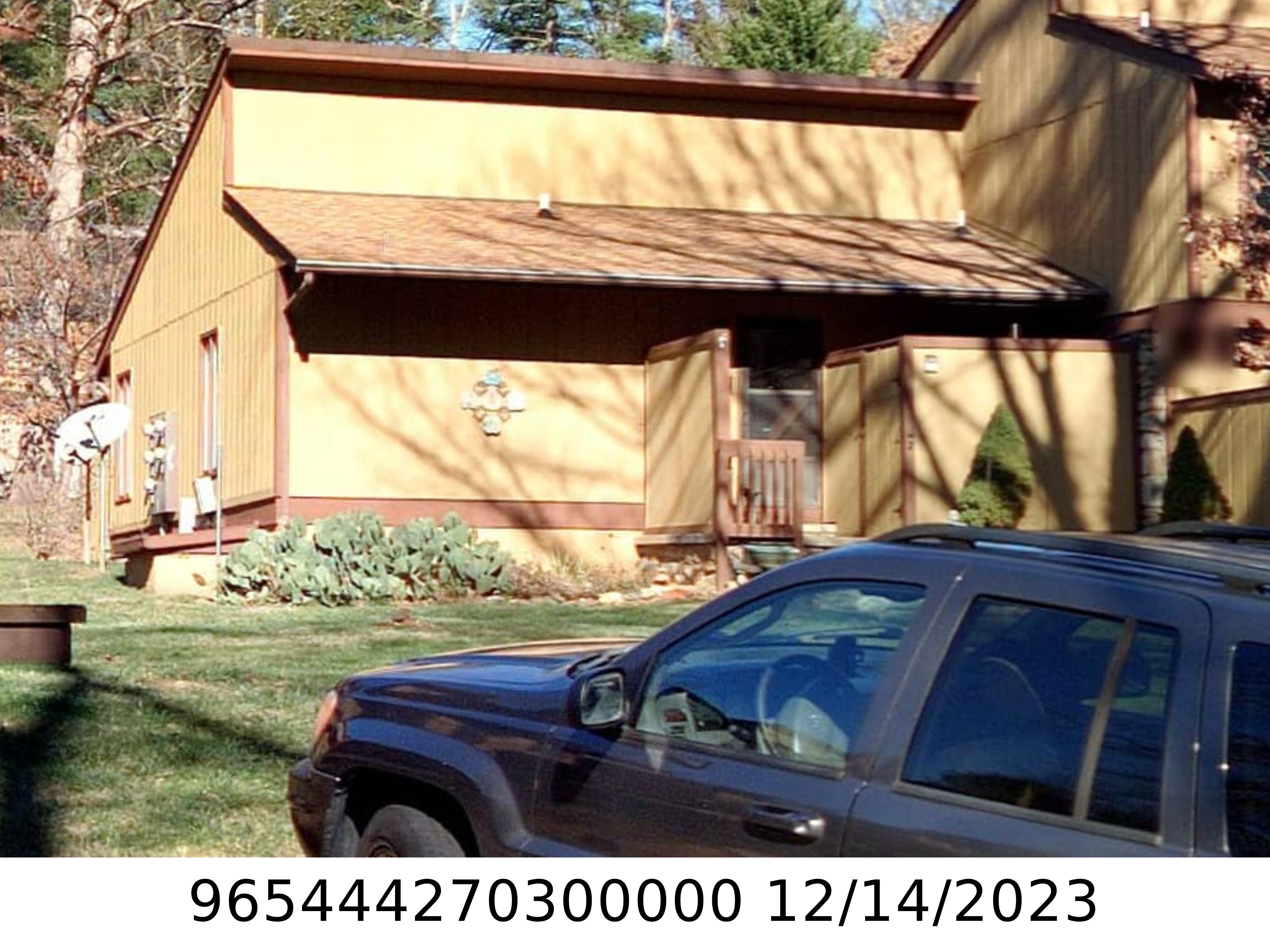 A picture of the property located at 128 COLONY DR, ARDEN NC 28704.