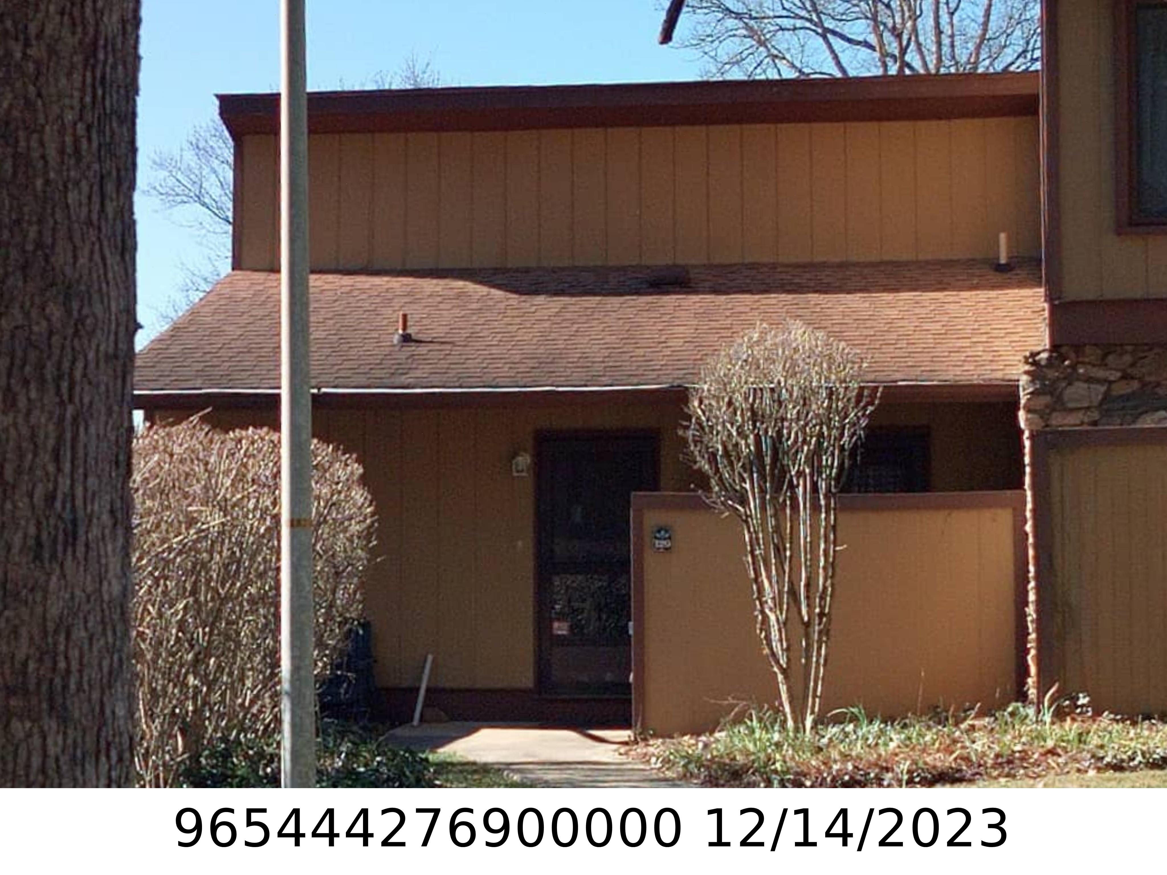 A picture of the property located at 120 COLONY DR, ARDEN NC 28704.