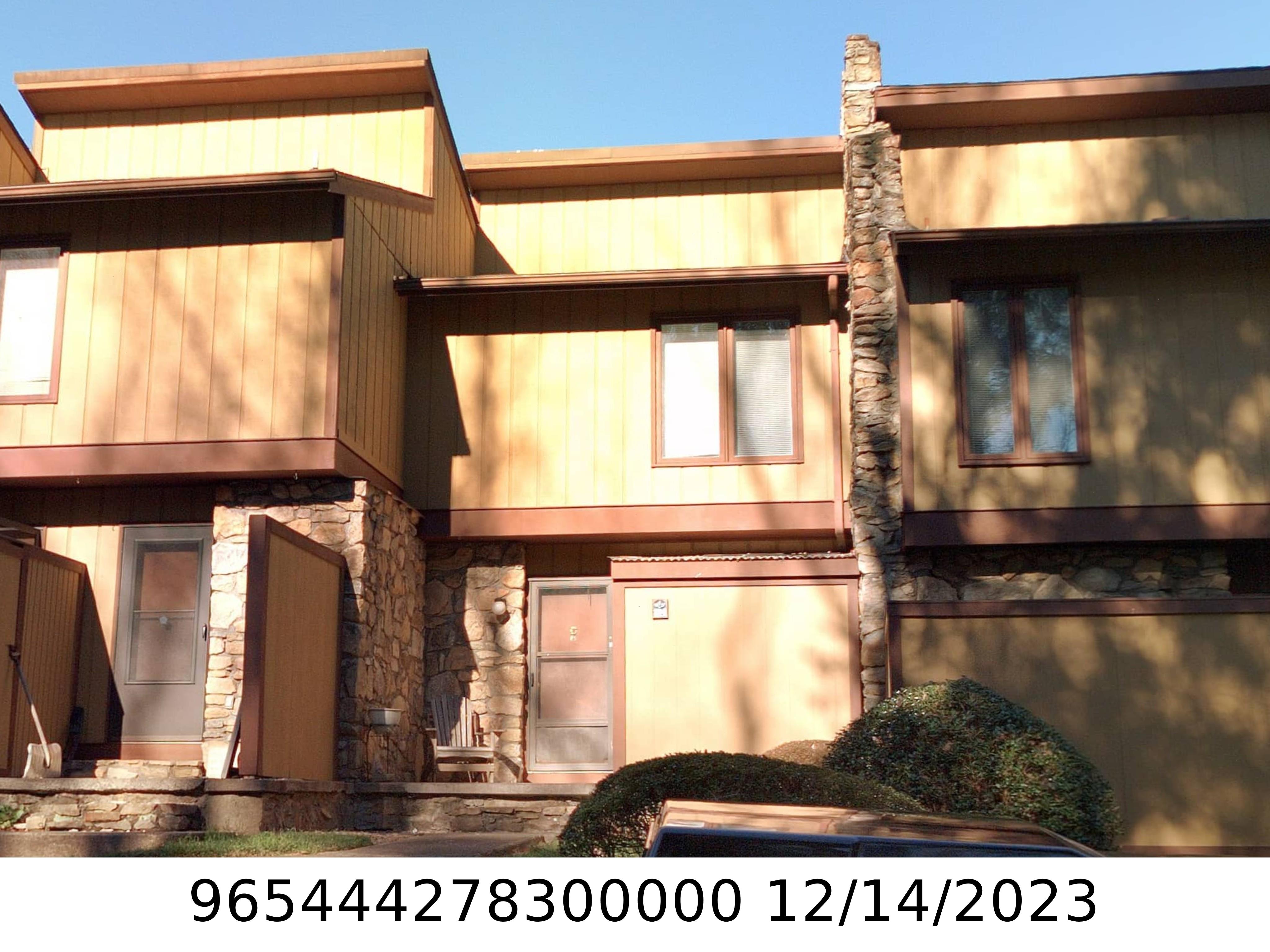 A picture of the property located at 124 COLONY DR, ARDEN NC 28704.