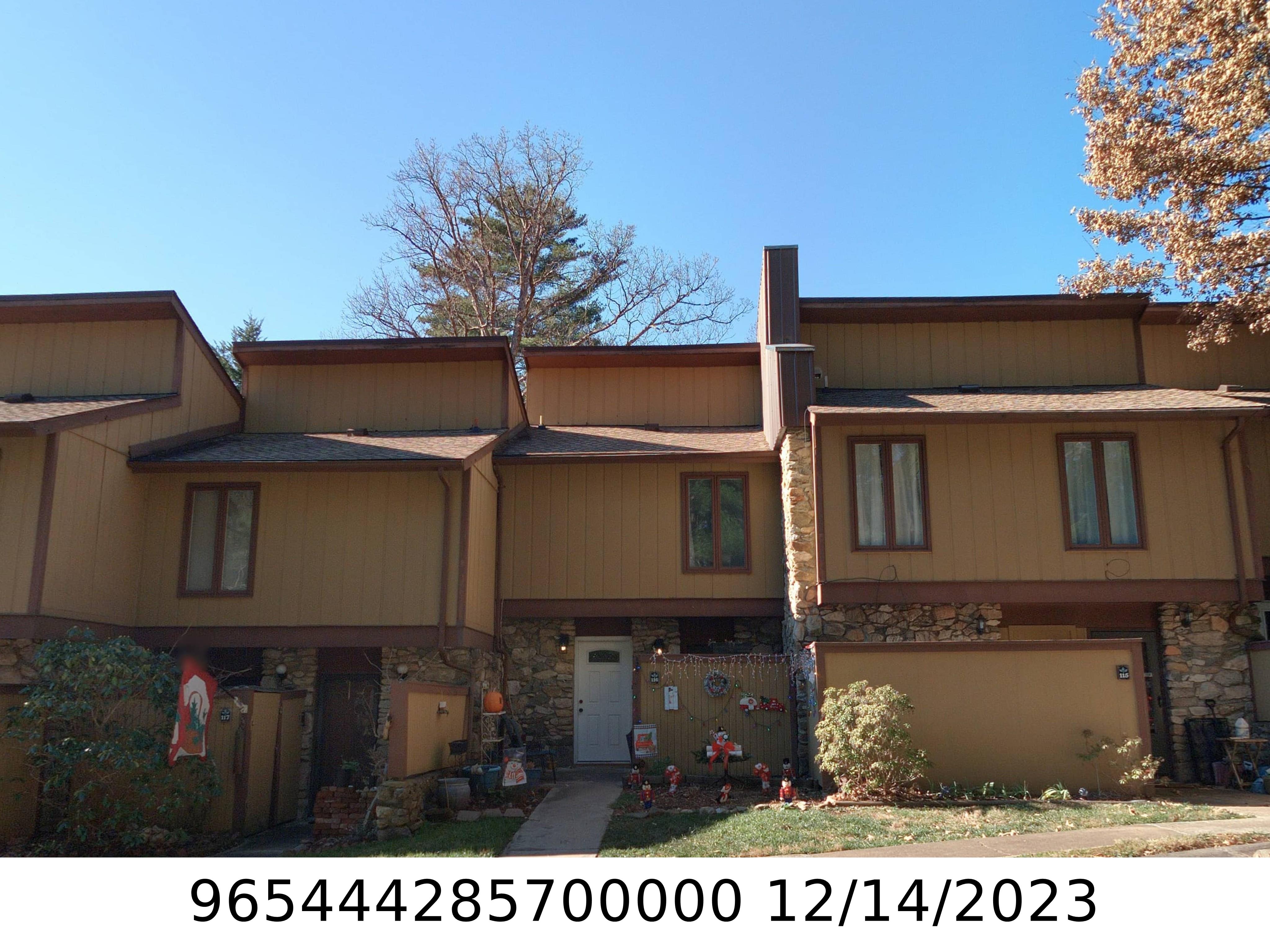 A picture of the property located at 116 COLONY DR, ARDEN NC 28704.