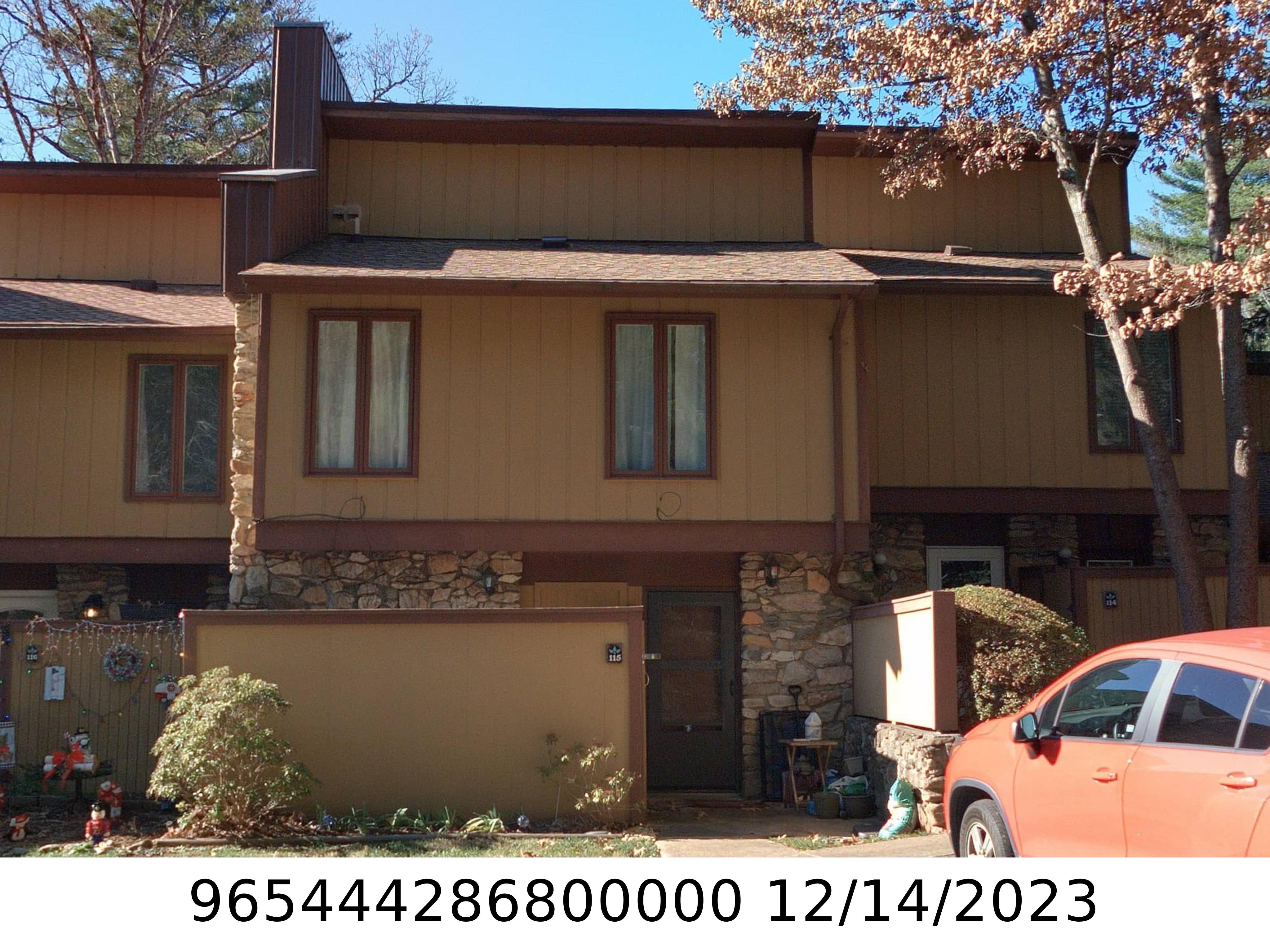 A picture of the property located at 115 COLONY DR, ARDEN NC 28704.