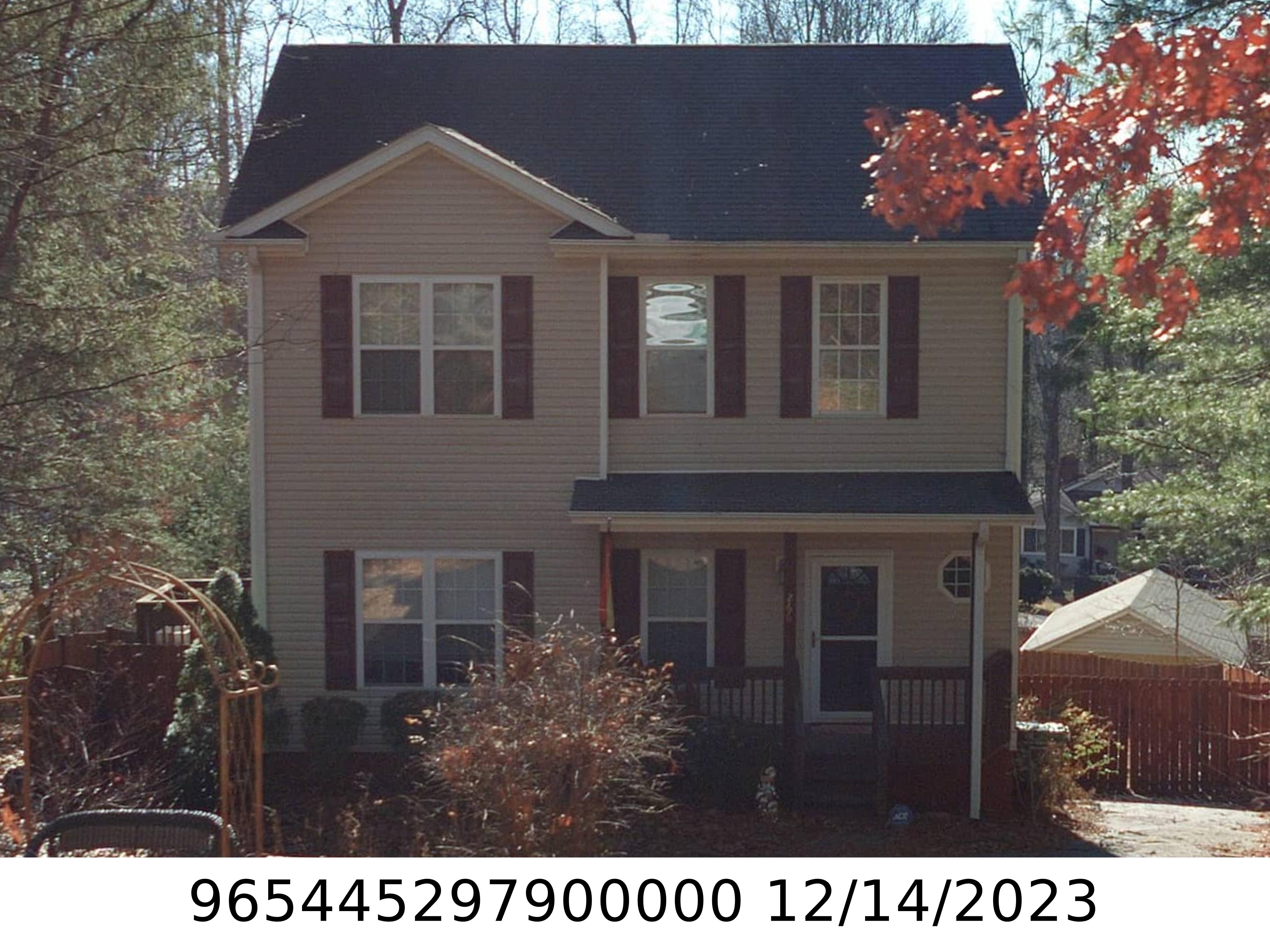 A picture of the property located at 266 ROYAL PINES DR, ARDEN NC 28704.