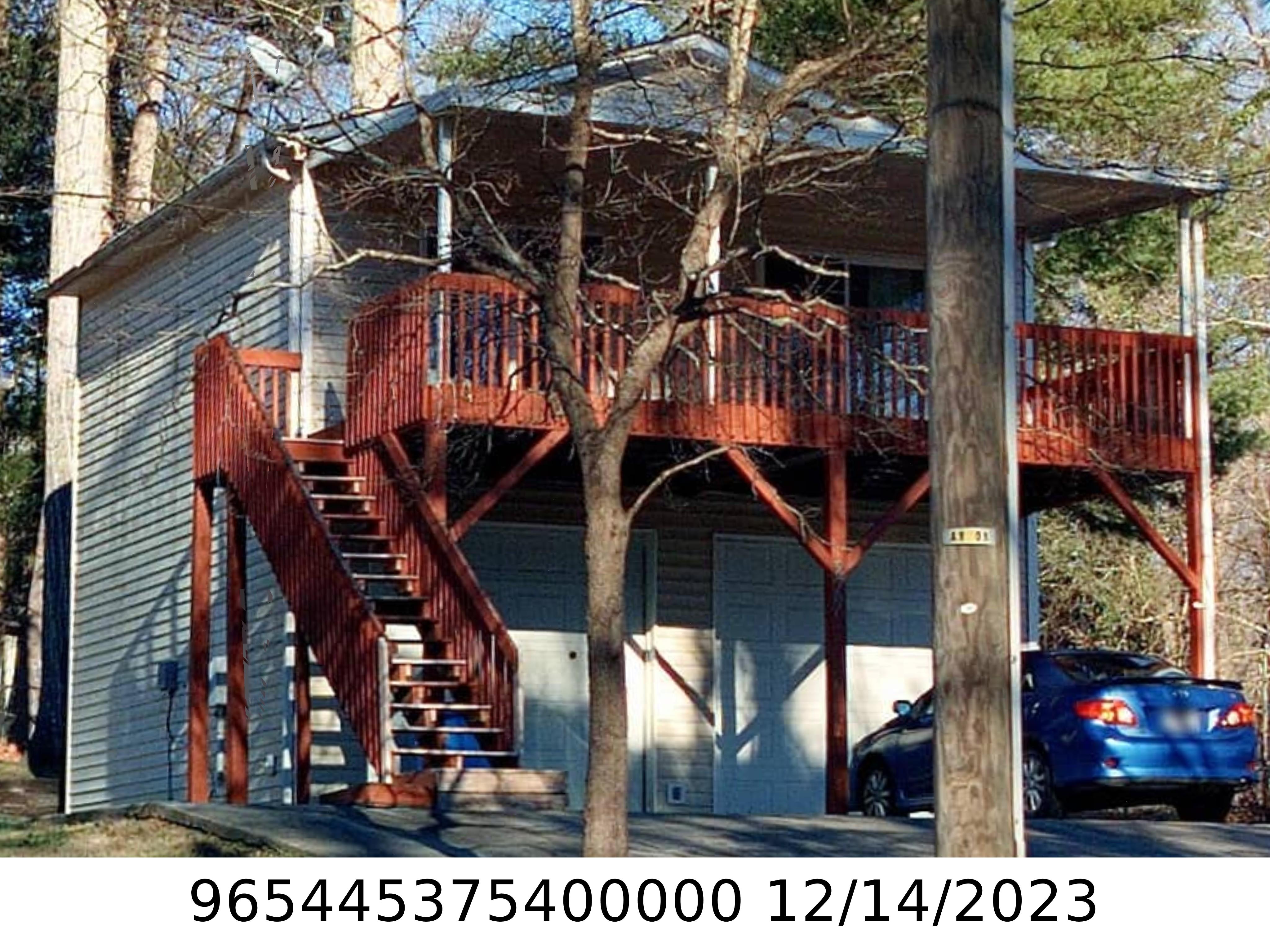 A picture of the property located at 277 SYCAMORE DR, ARDEN NC 28704.