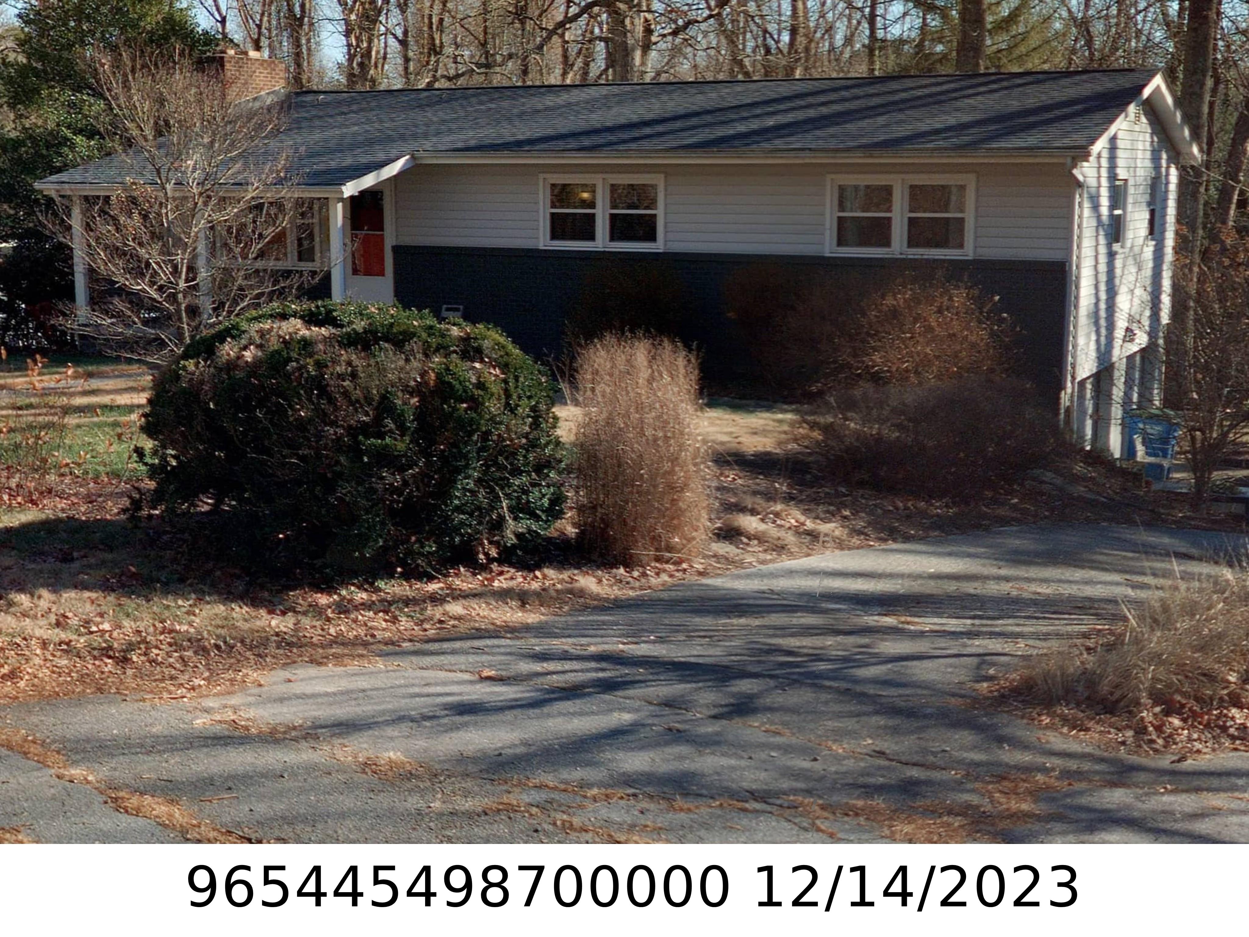 A picture of the property located at 270 ROYAL PINES DR, ARDEN NC 28704.