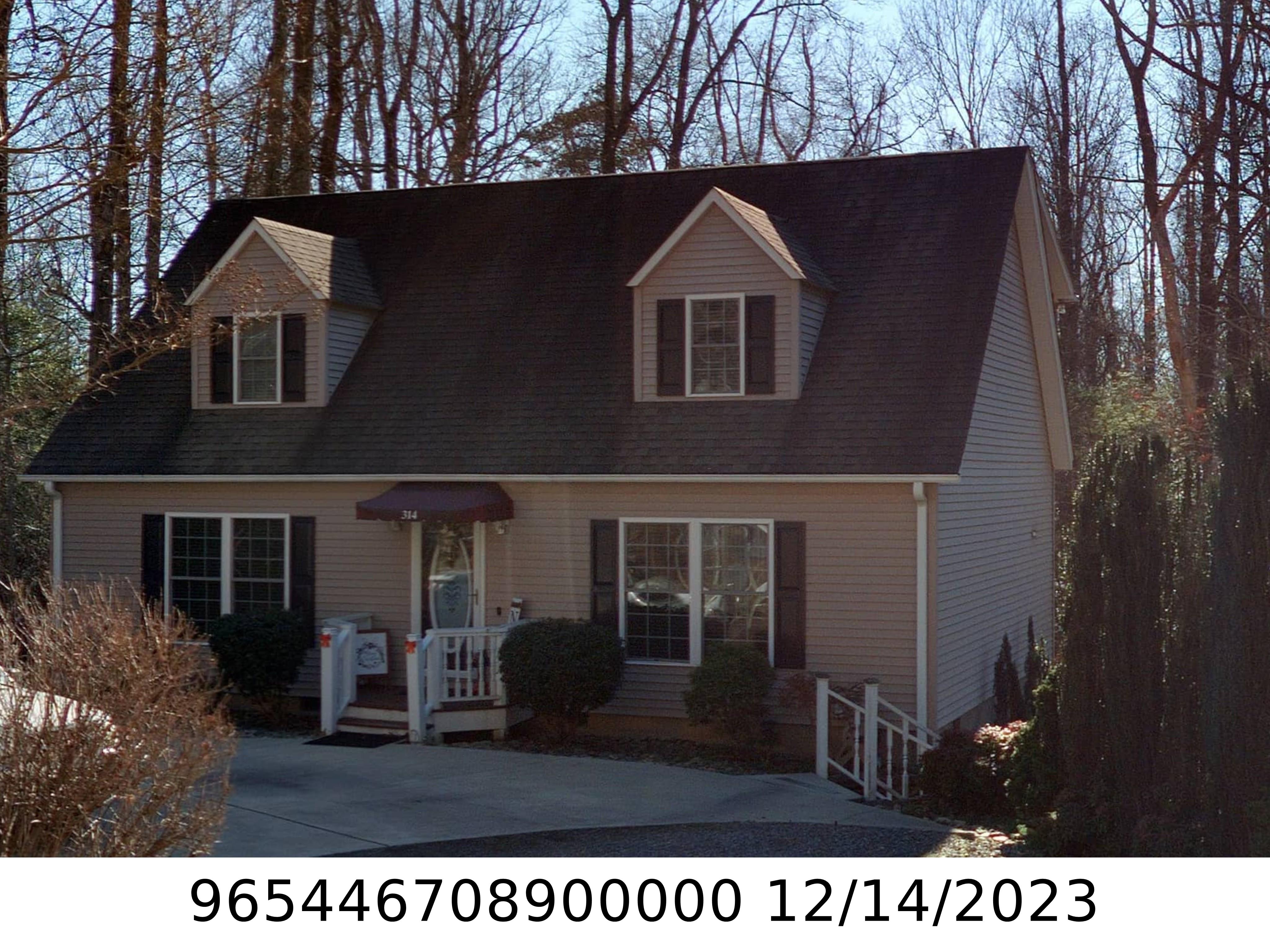 A picture of the property located at 314 ROYAL PINES DR, ARDEN NC 28704.