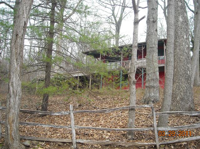 A picture of the property located at 2 COTTONWOOD DR, ARDEN NC 28704.