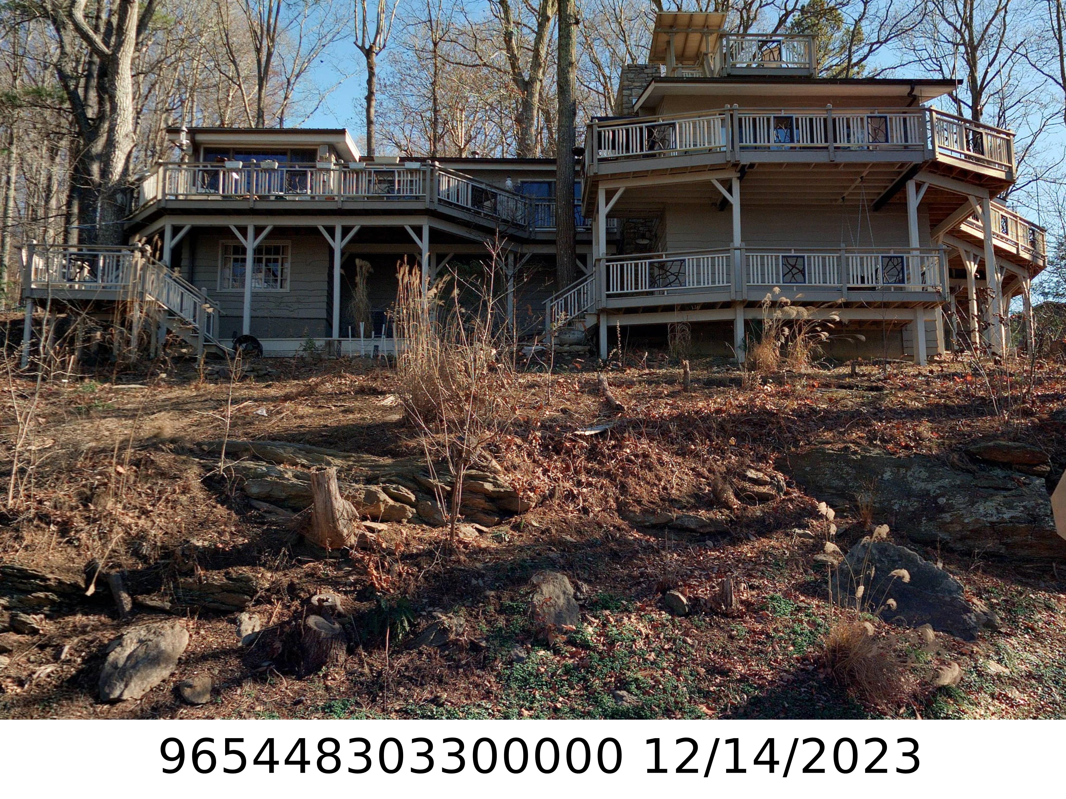 A picture of the property located at 66 RHODODENDRON DR, ARDEN NC 28704.