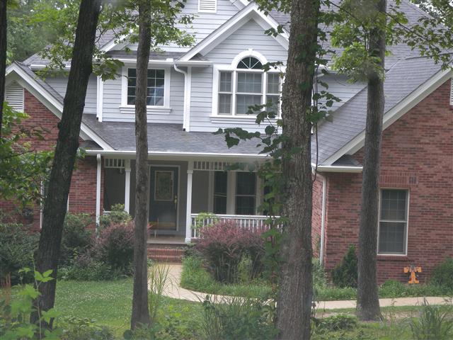 A picture of the property located at 48 GLEN COVE DR, ARDEN NC 28704.