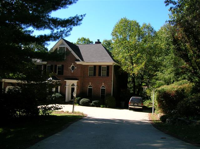 A picture of the property located at 44 GLEN COVE DR, ARDEN NC 28704.