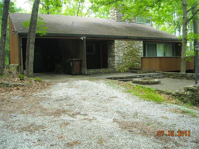 A picture of the property located at 85 TAMPA CIR, ARDEN NC 28704.