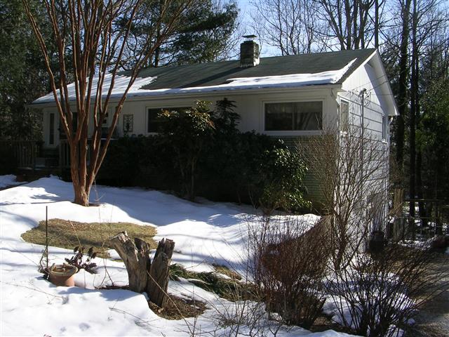 A picture of the property located at 328 ROYAL PINES DR, ARDEN NC 28704.