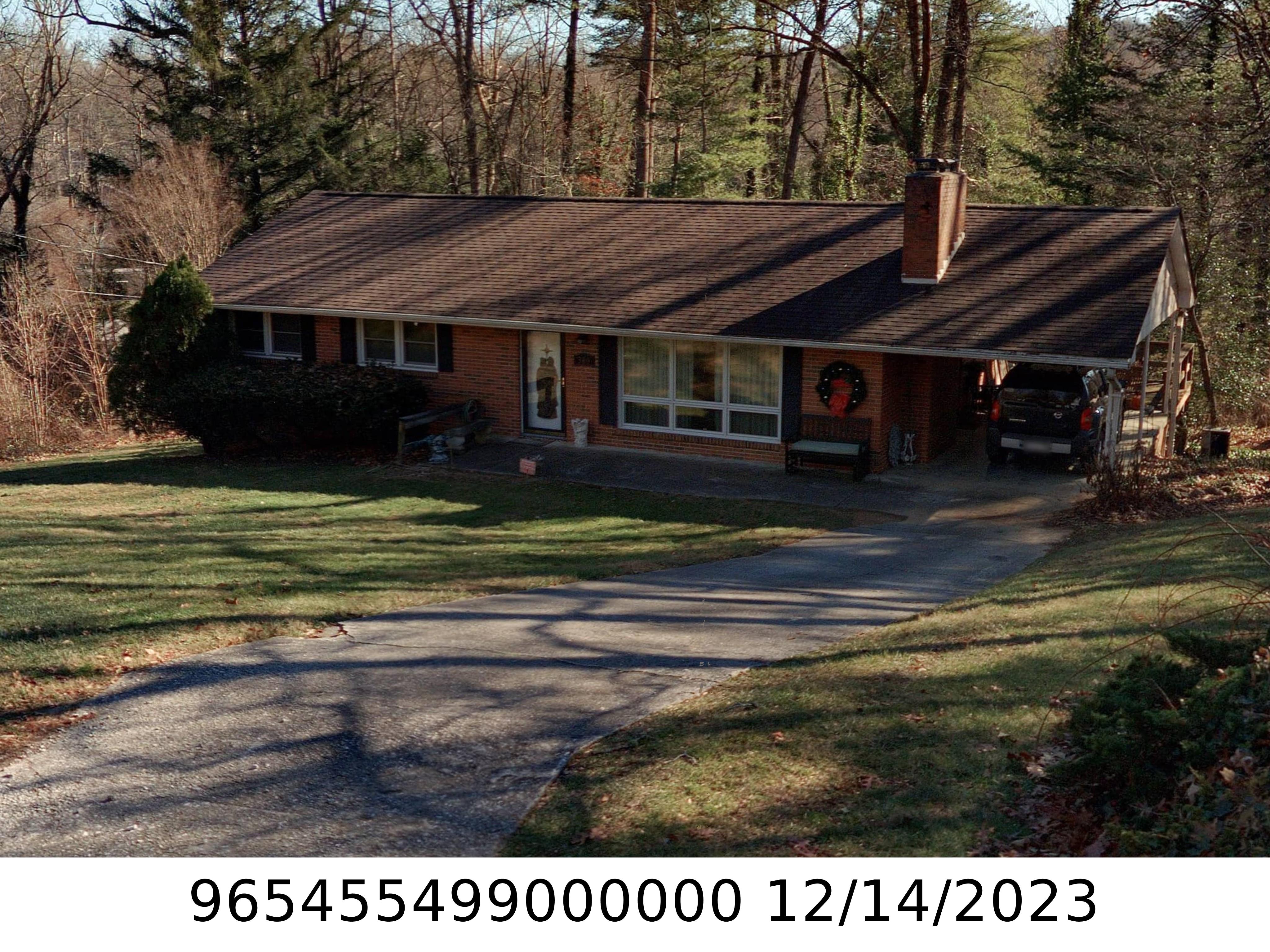 A picture of the property located at 360 ROYAL PINES DR, ARDEN NC 28704.