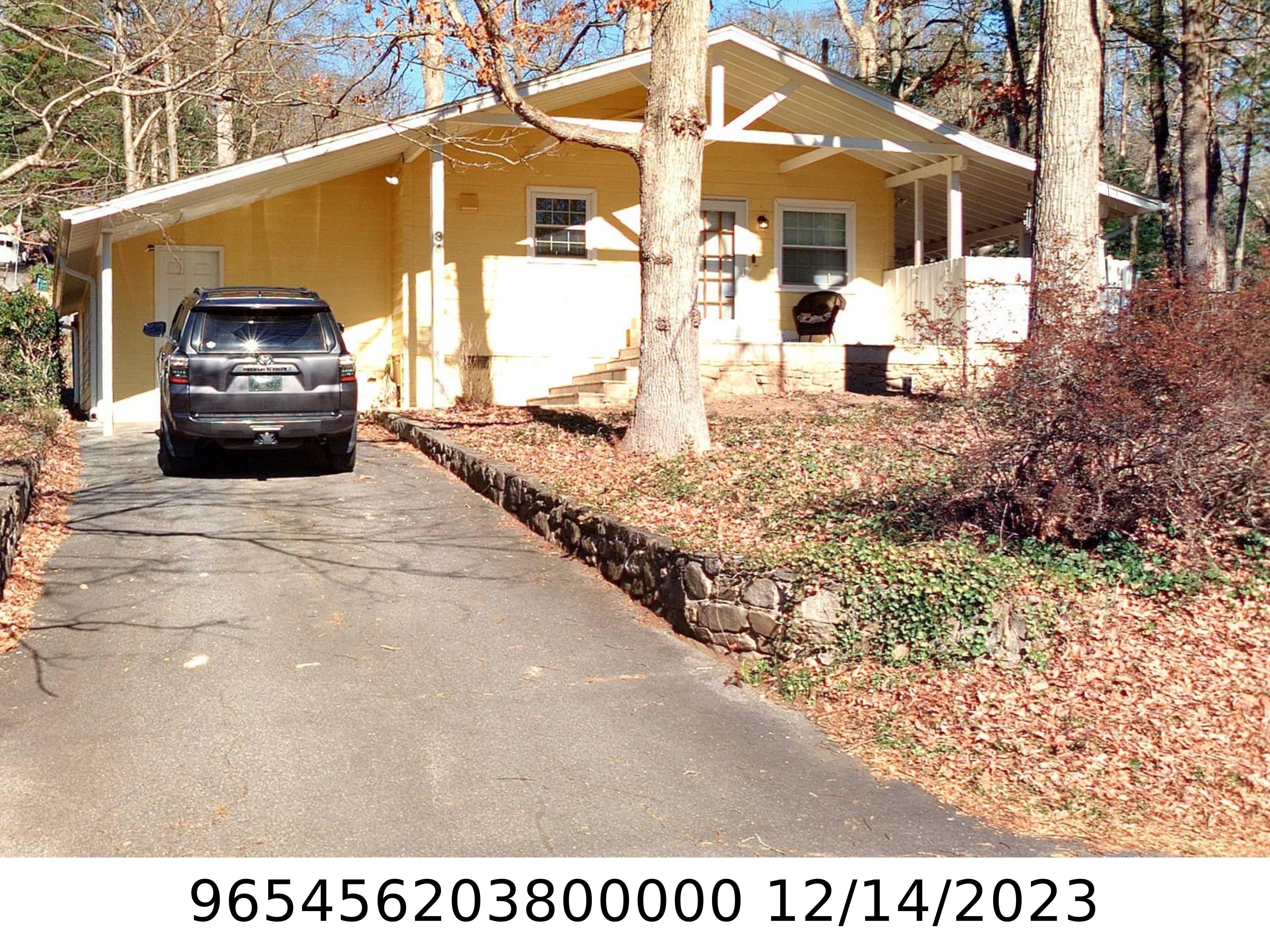 A picture of the property located at 345 ROYAL PINES DR, ARDEN NC 28704.