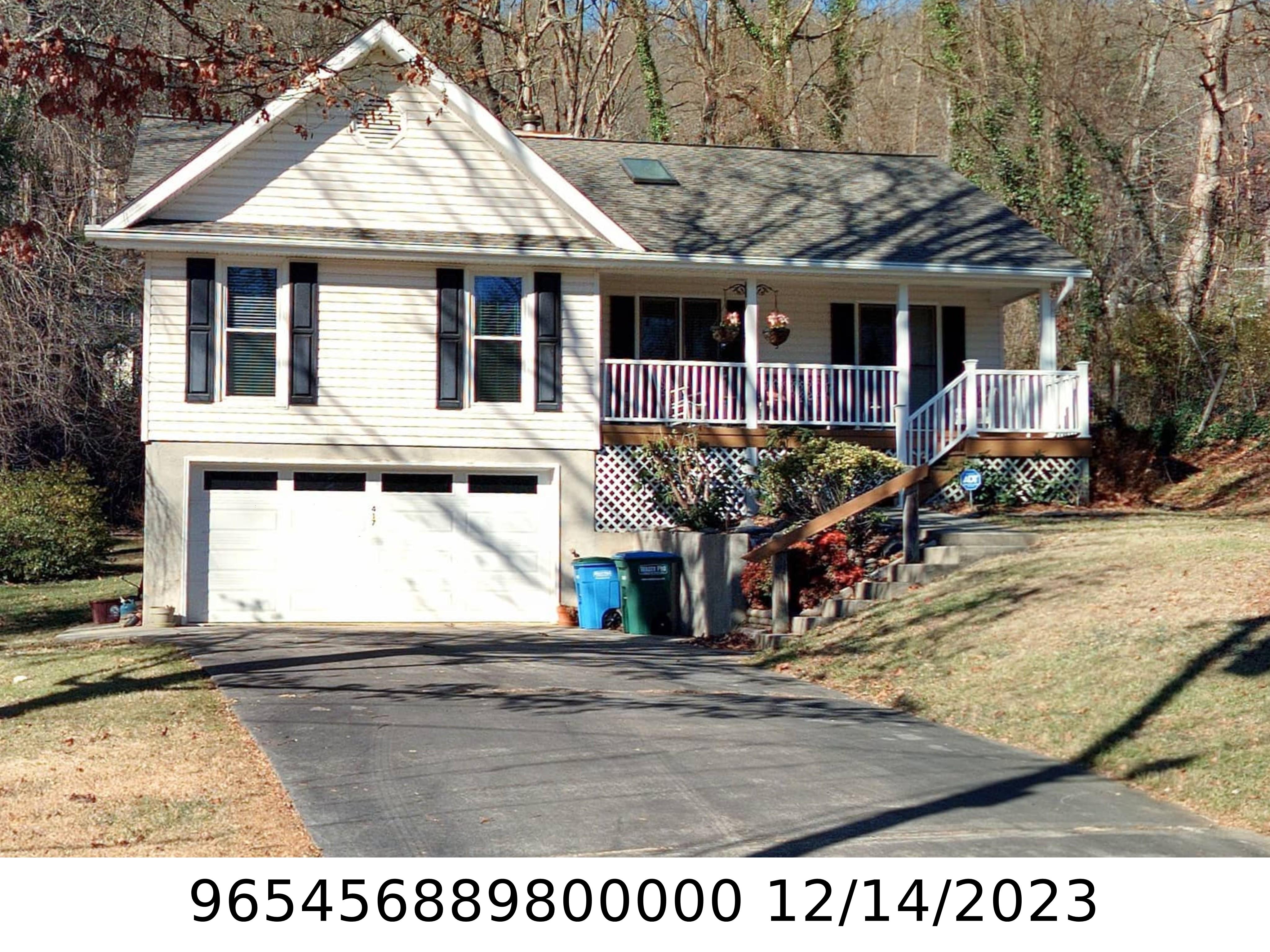 A picture of the property located at 417 ROYAL PINES DR, ARDEN NC 28704.