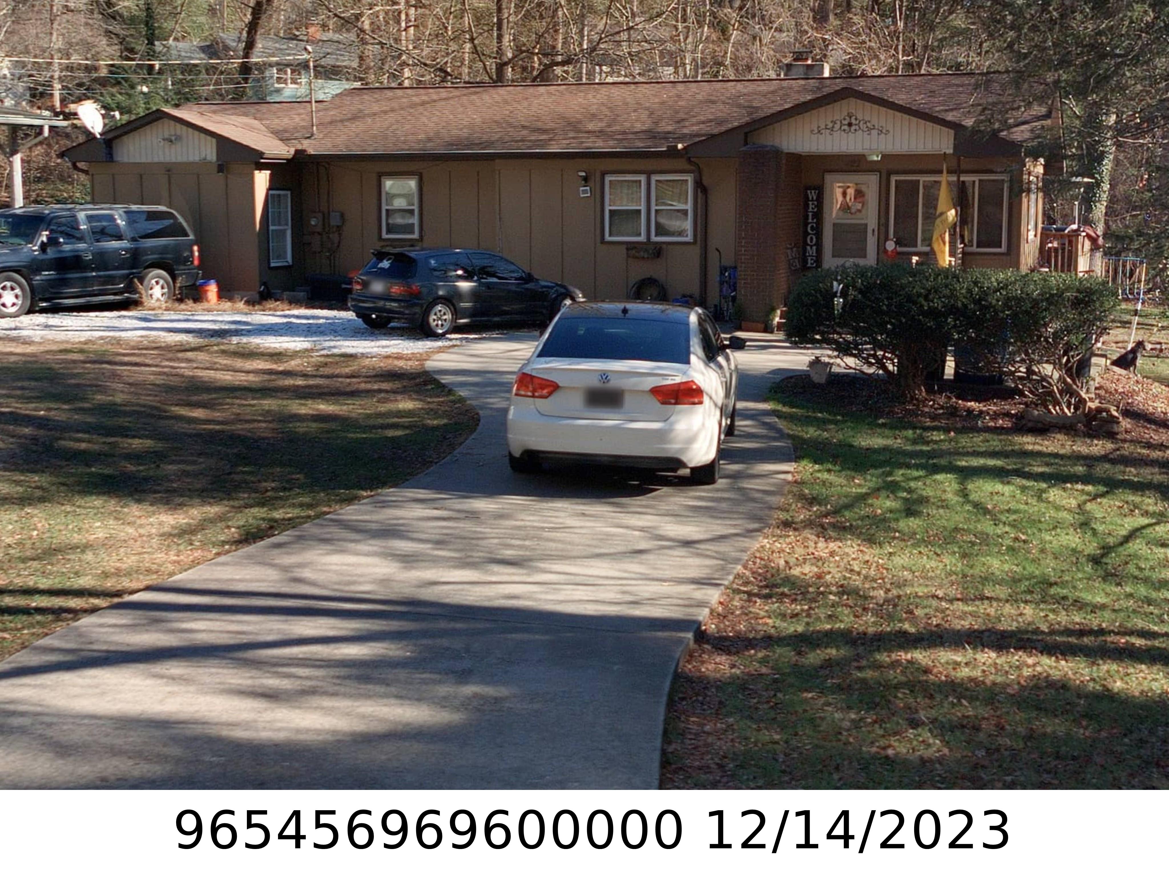 A picture of the property located at 422 ROYAL PINES DR, ARDEN NC 28704.