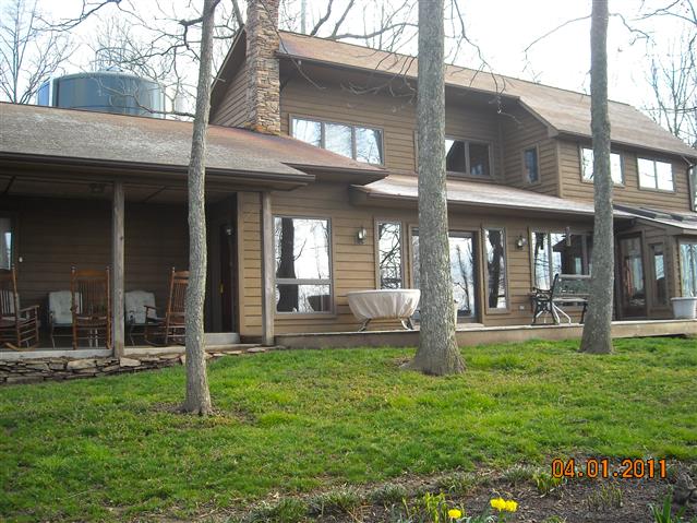 A picture of the property located at 55 CRESTWOOD DR, ARDEN NC 28704.
