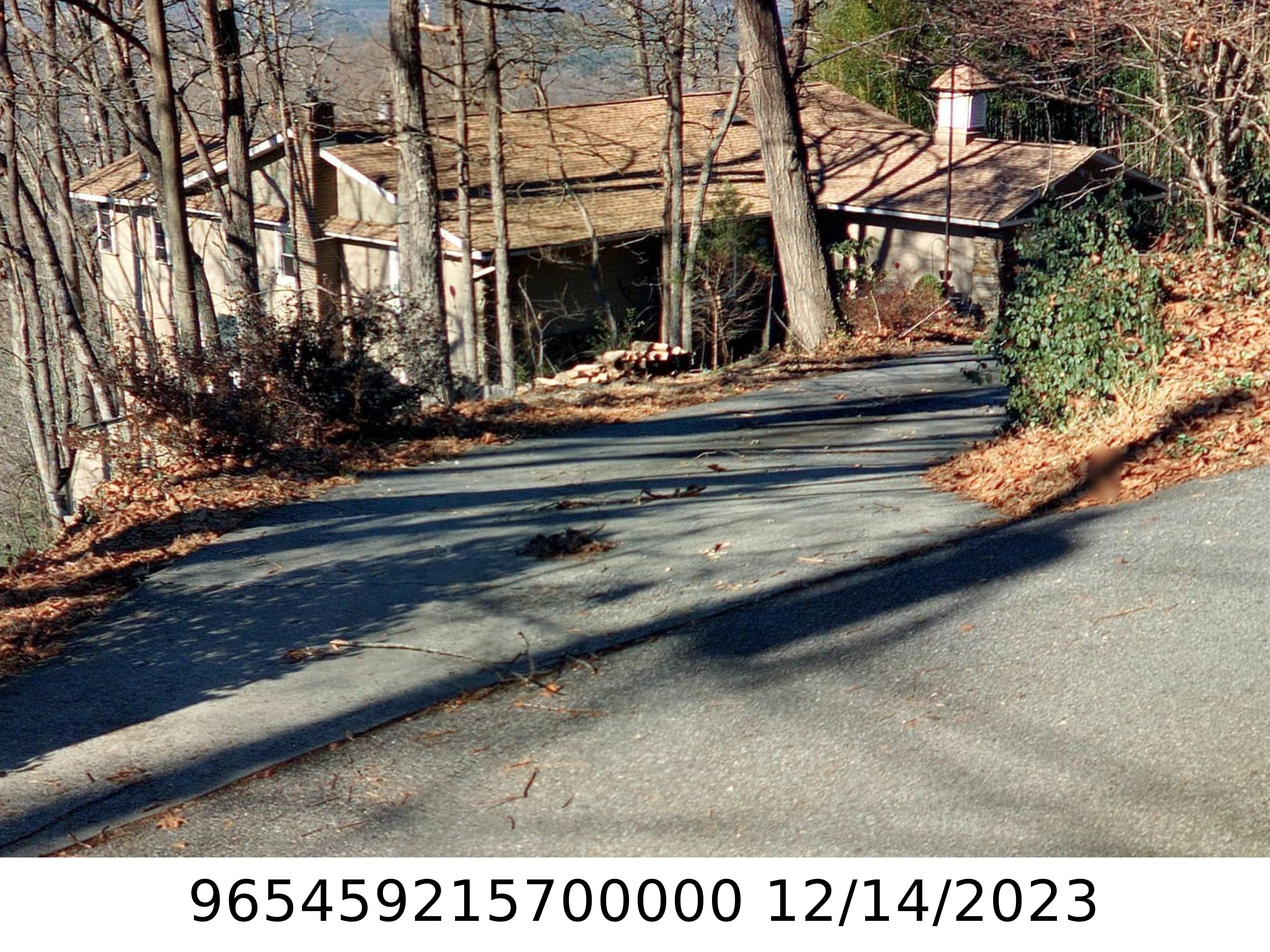 A picture of the property located at 60 CRESTWOOD DR, ARDEN NC 28704.