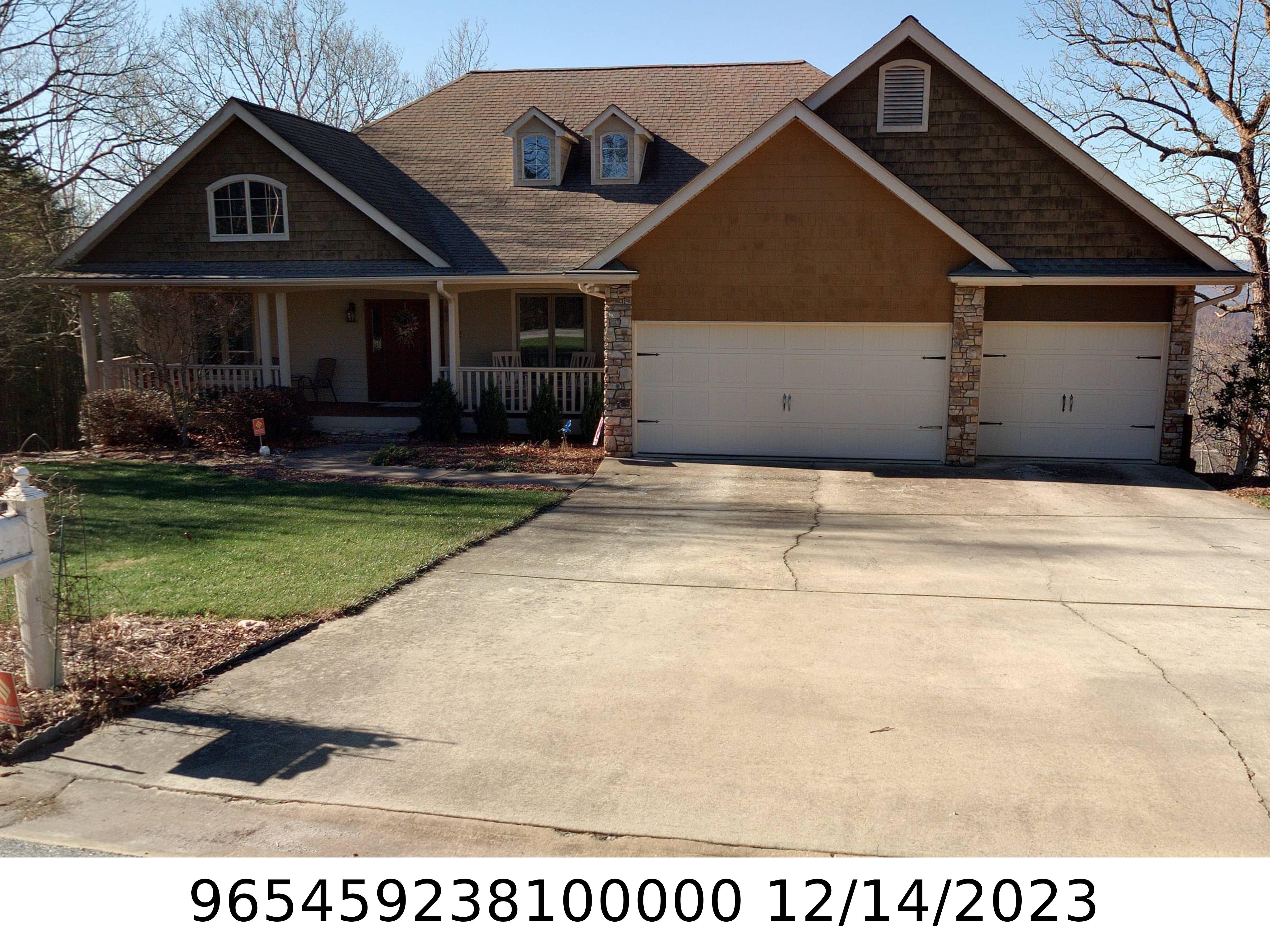 A picture of the property located at 102 STONE GATE DR, ARDEN NC 28704.