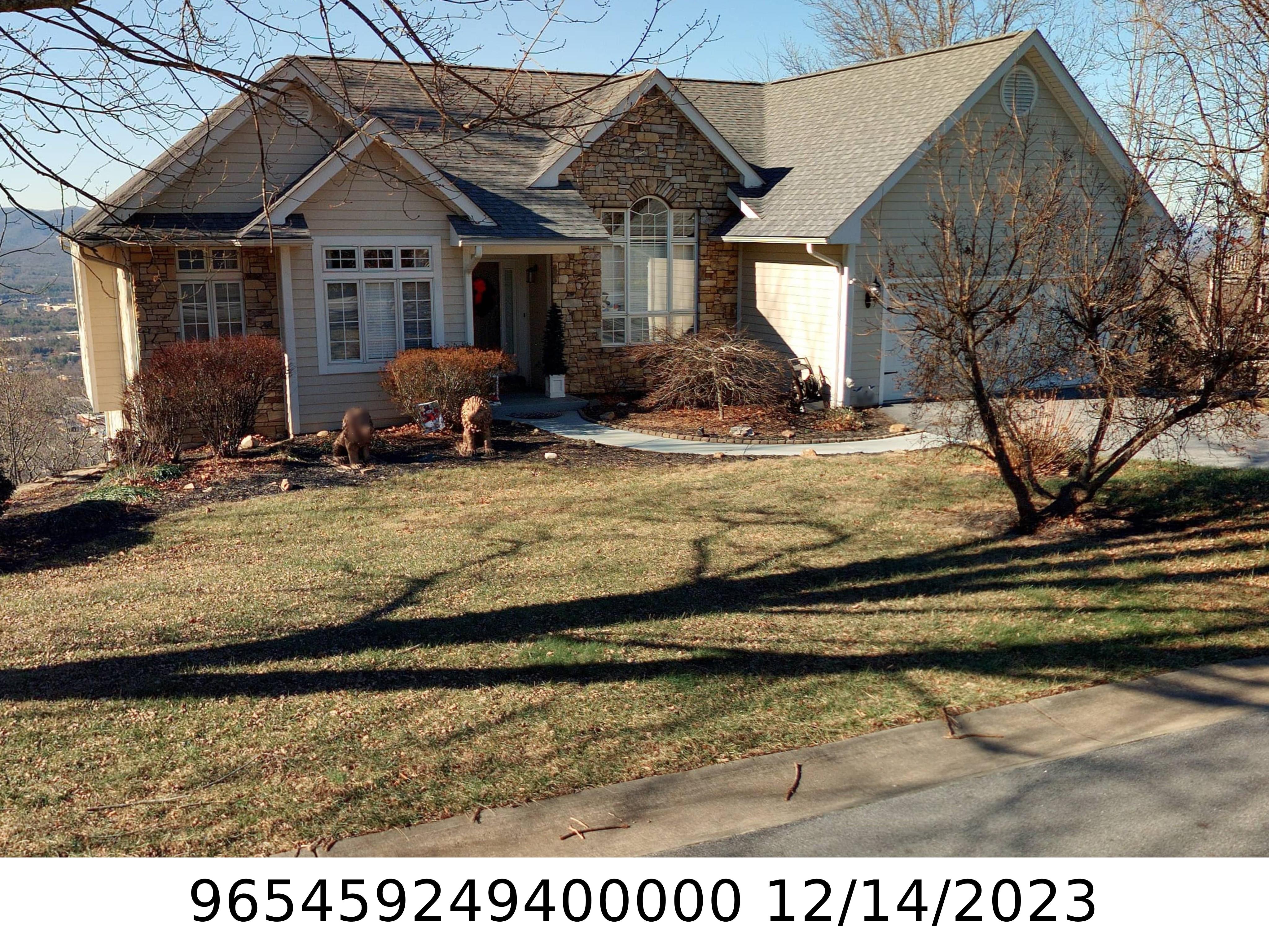 A picture of the property located at 104 STONE GATE DR, ARDEN NC 28704.
