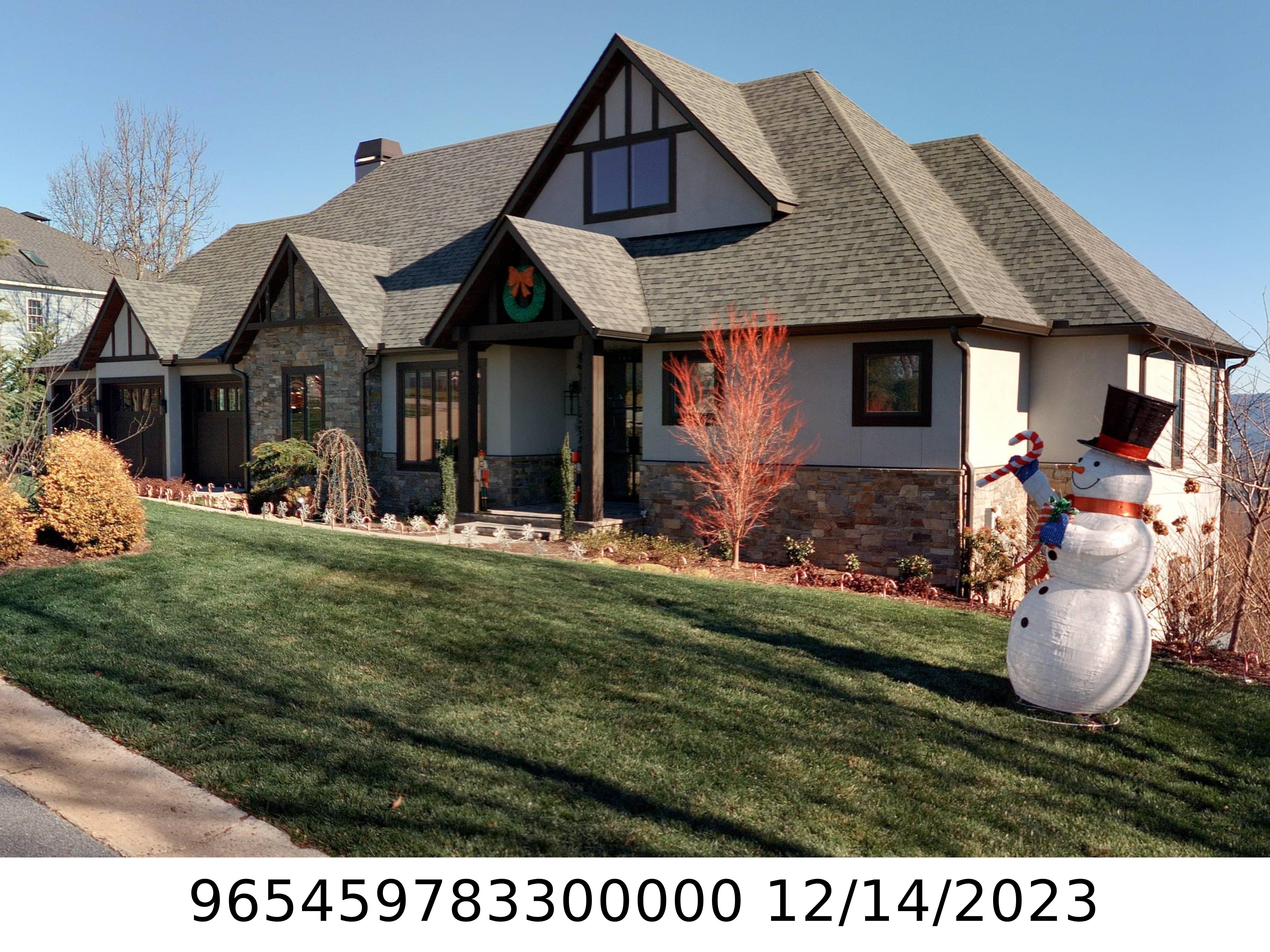 A picture of the property located at 115 STONE GATE DR, ARDEN NC 28704.