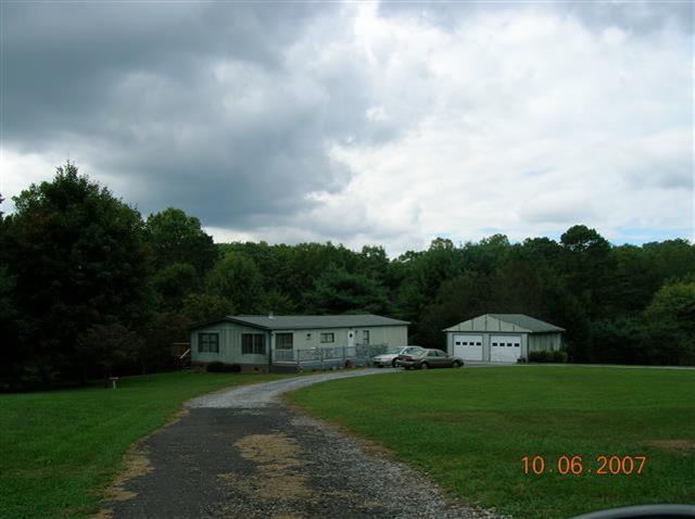 A picture of the property located at 15 PINNER RANCH DR UNINCORPORATED.