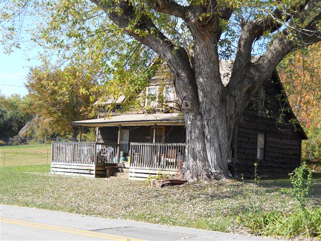 A picture of the property located at 119 CHRIST SCHOOL RD UNINCORPORATED.